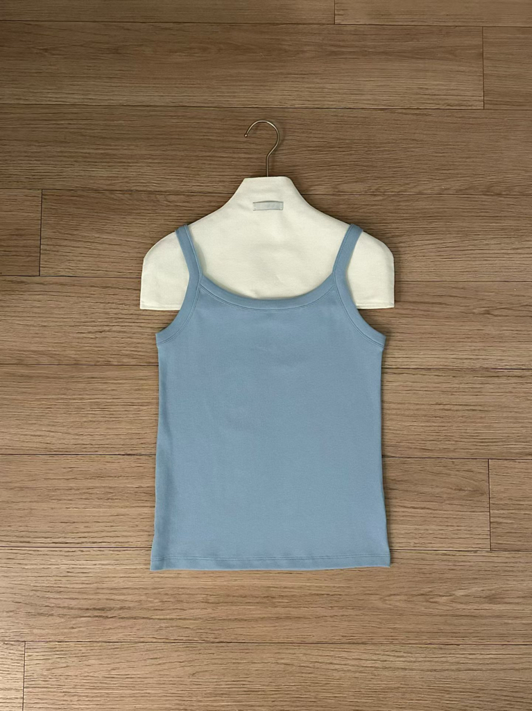 Spaghetti strap tank top #top112