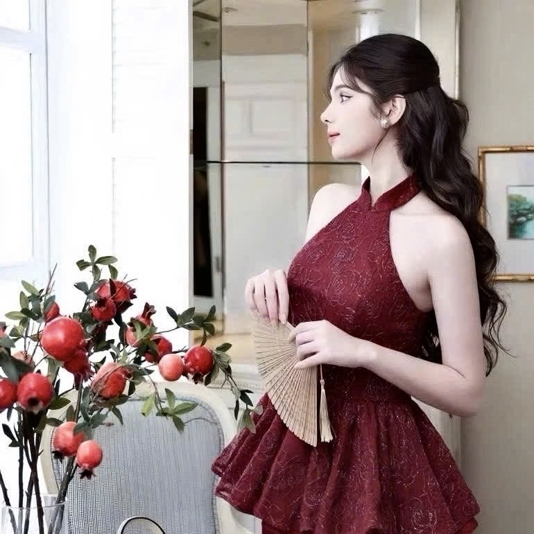 復古酒紅色吊帶上衣