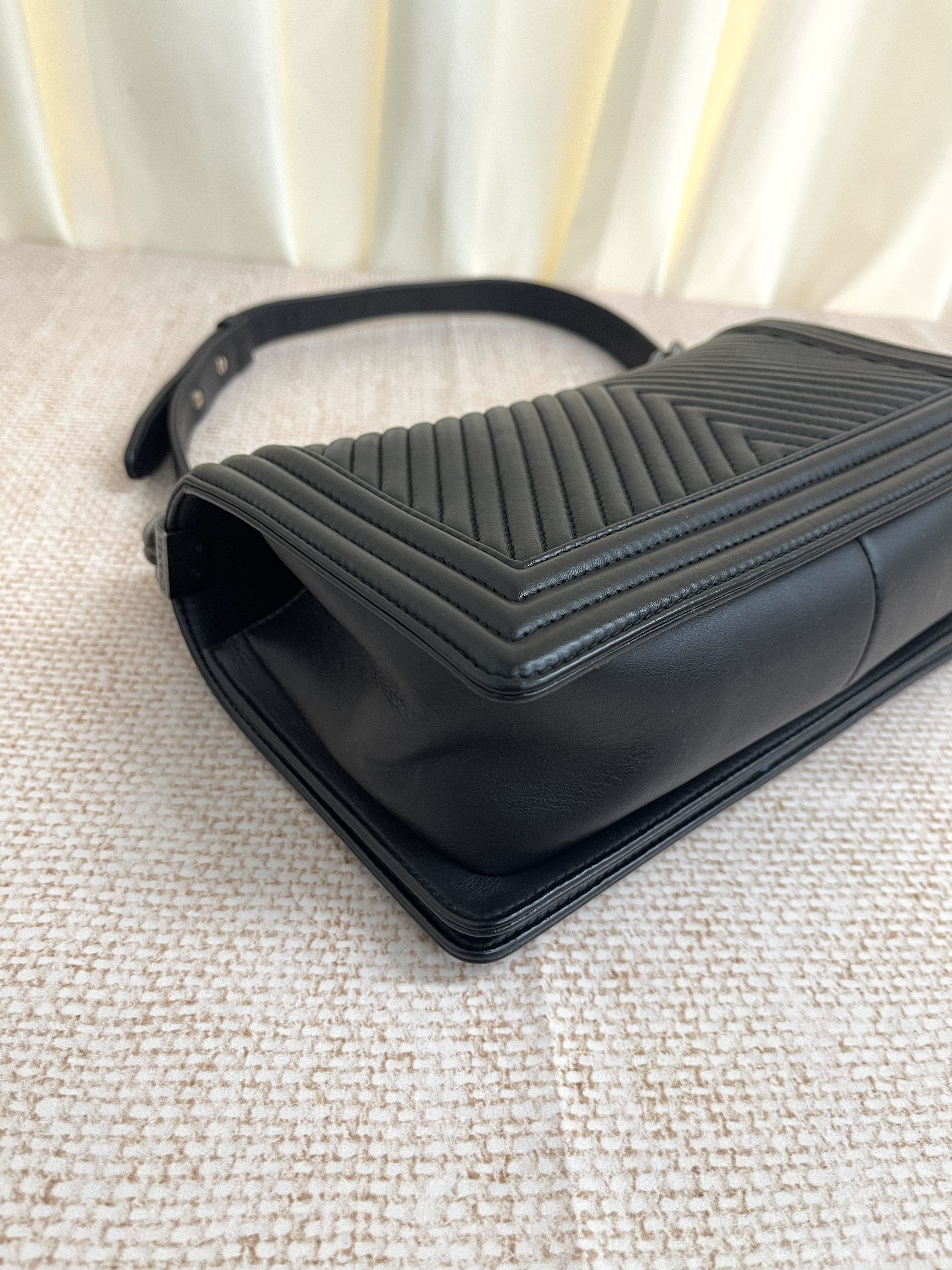 Pre-owned Chanel Boy/ Product Code: 26040610