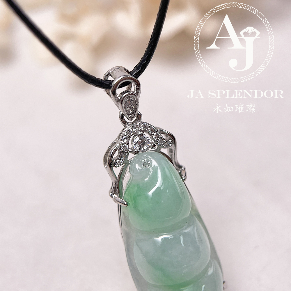 JNS-62 天然翡翠A玉 膠潤細糯化白底青四季平安福豆吊墜