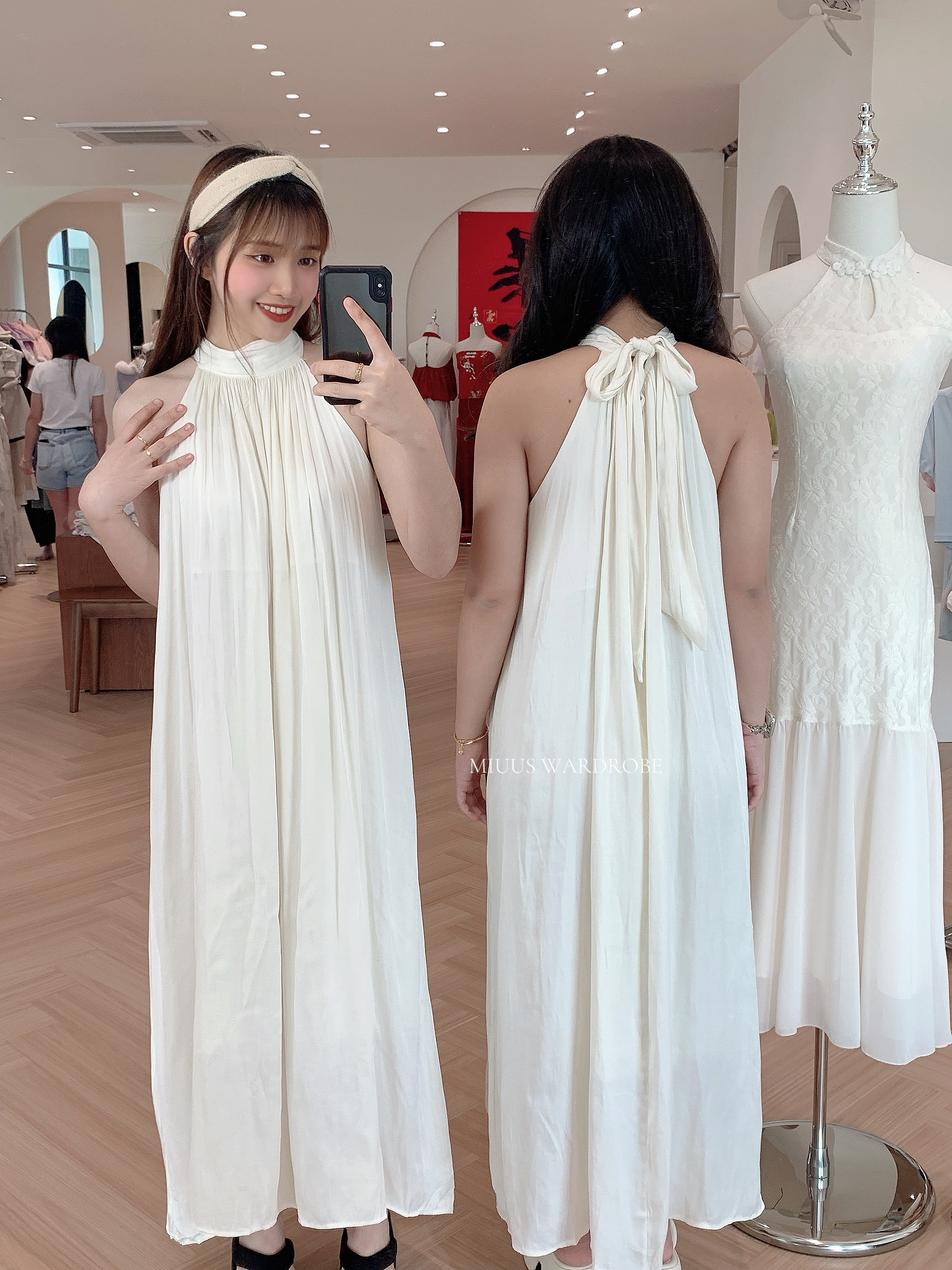 4274 气质挂脖连身裙