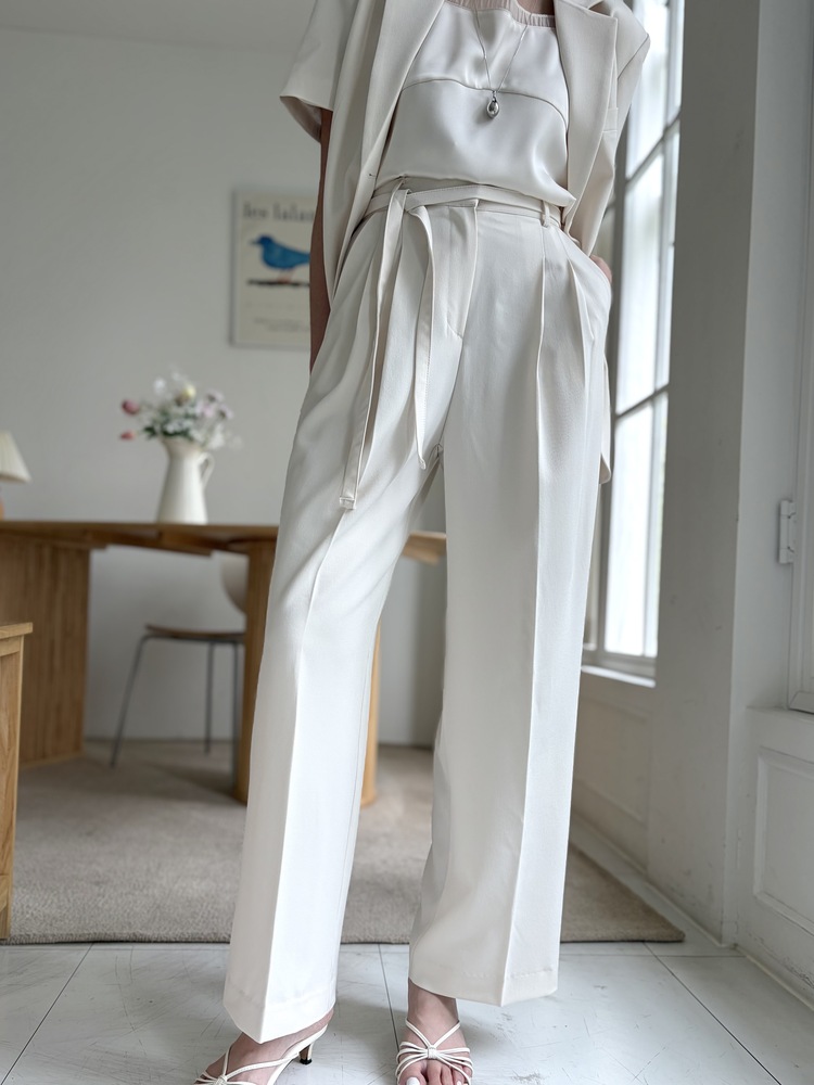 Aveline Belted Straight Slacks (Ivory)