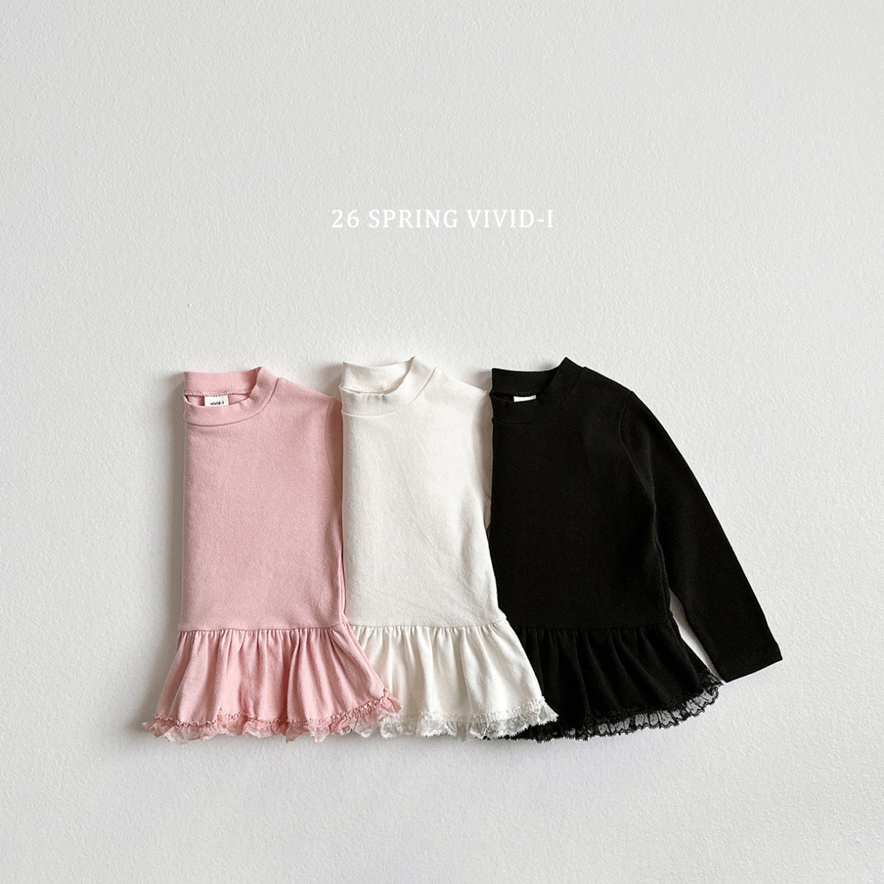 🌸預訂 韓國直送🌸🇰🇷VIVIDI三色蕾絲花邊裙擺長袖上衣