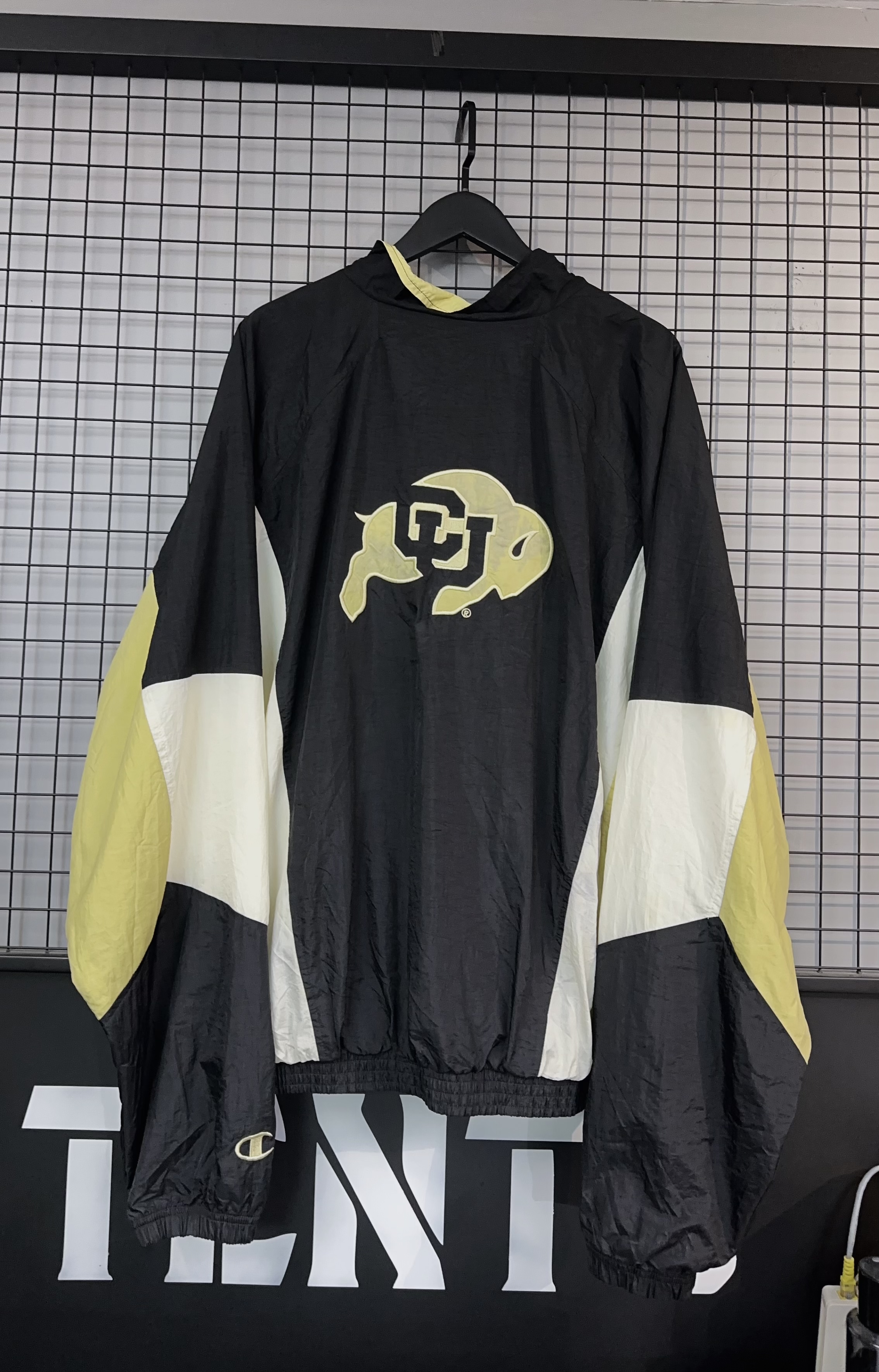 Champion Jacket - XXL