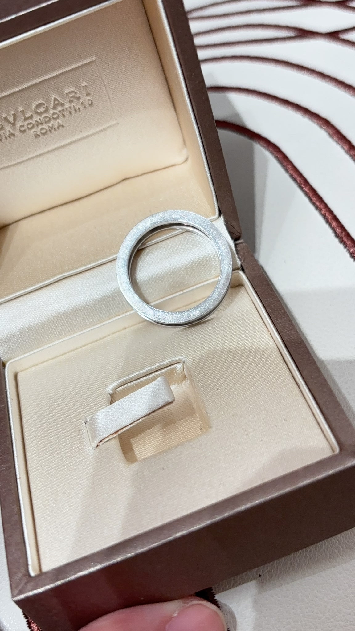 Bvlgari B Zero Ring 750 18K Size: 58 100%Authentic,93%New ✅證書✅Box
