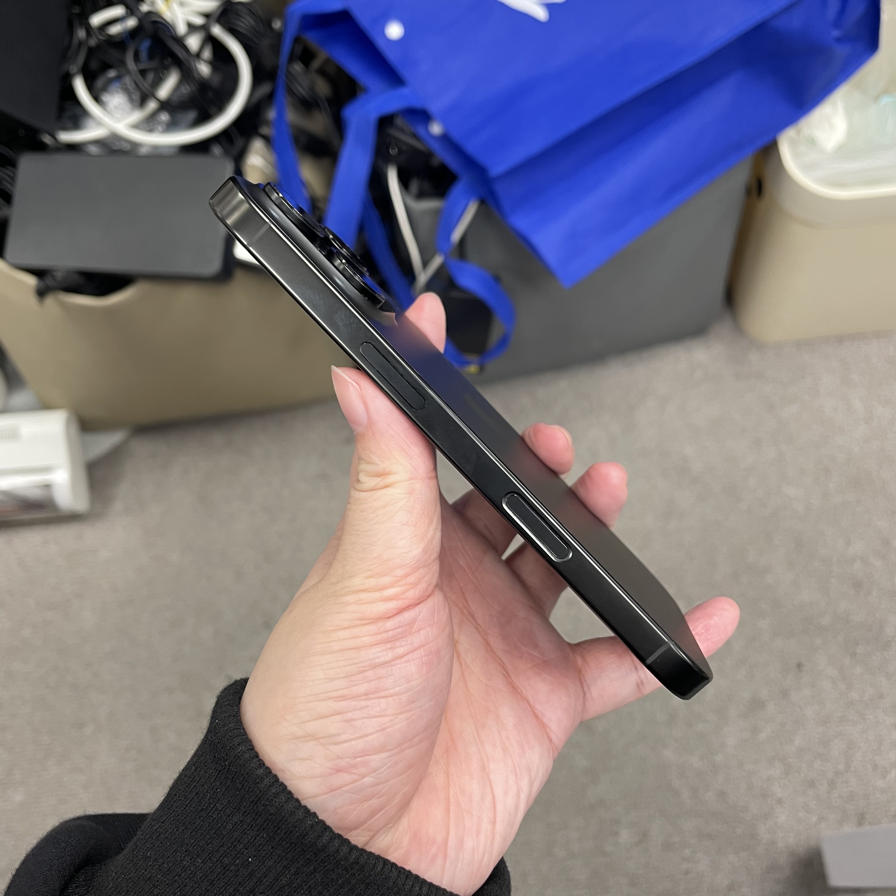 *5944 16 pro 勁靚機 256GB 電100 黑色 black