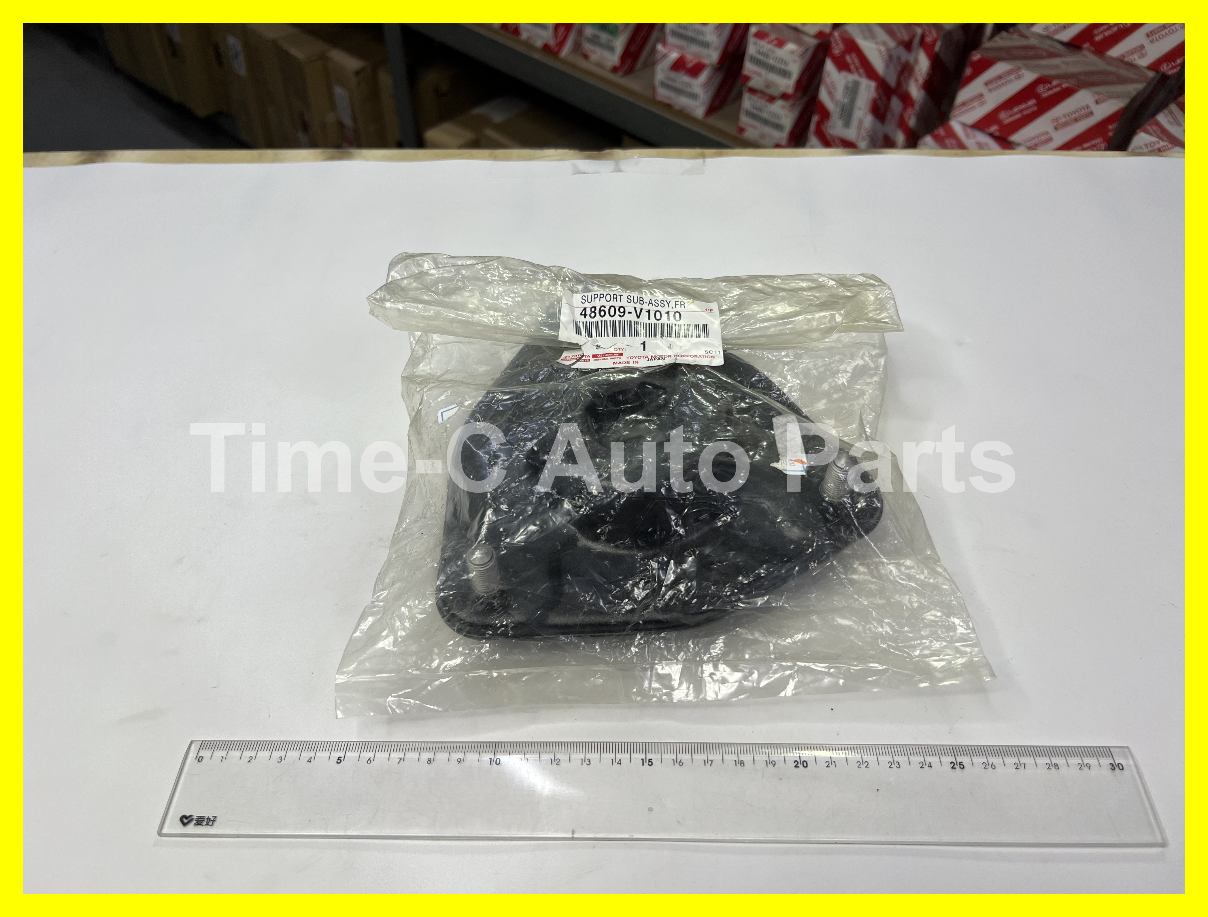 頭塔頂膠 48609-V1010 - Toyota Noah Voxy 90系