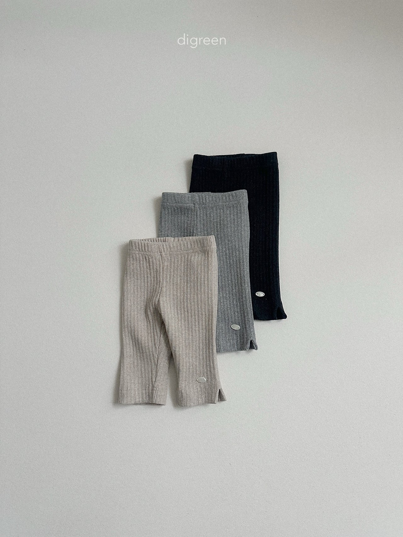 Digreen | rib capri leggings 