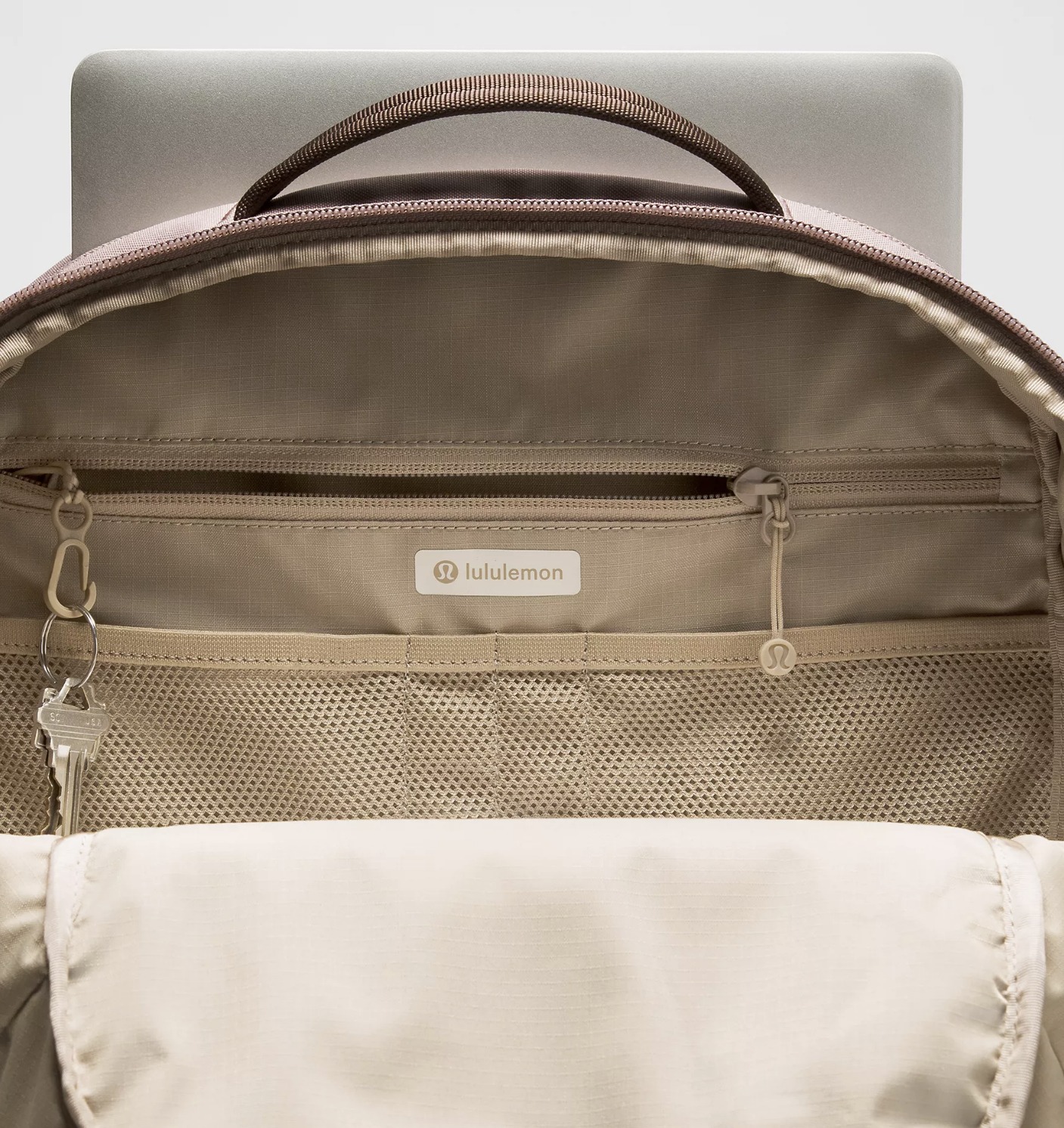 Lululemon Scube Backpack 32L