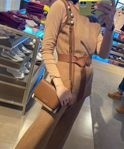 0327 BURBERRY HAMPSHIRE 經典格紋翻蓋WOC斜揹袋 連專櫃禮盒 5月頭