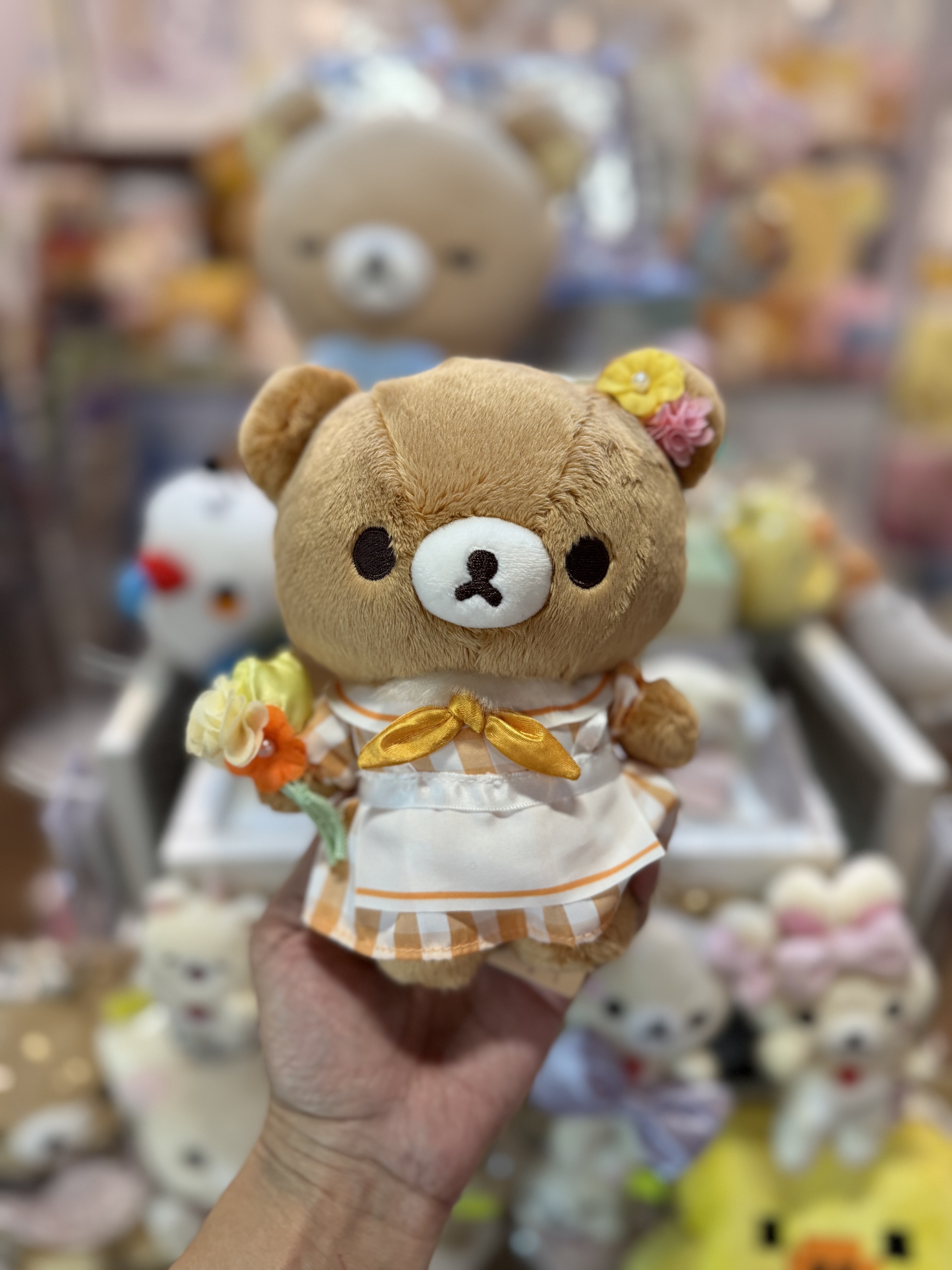 《現貨》全新日本有樂町pop up店限定 花花造型公仔（S size)