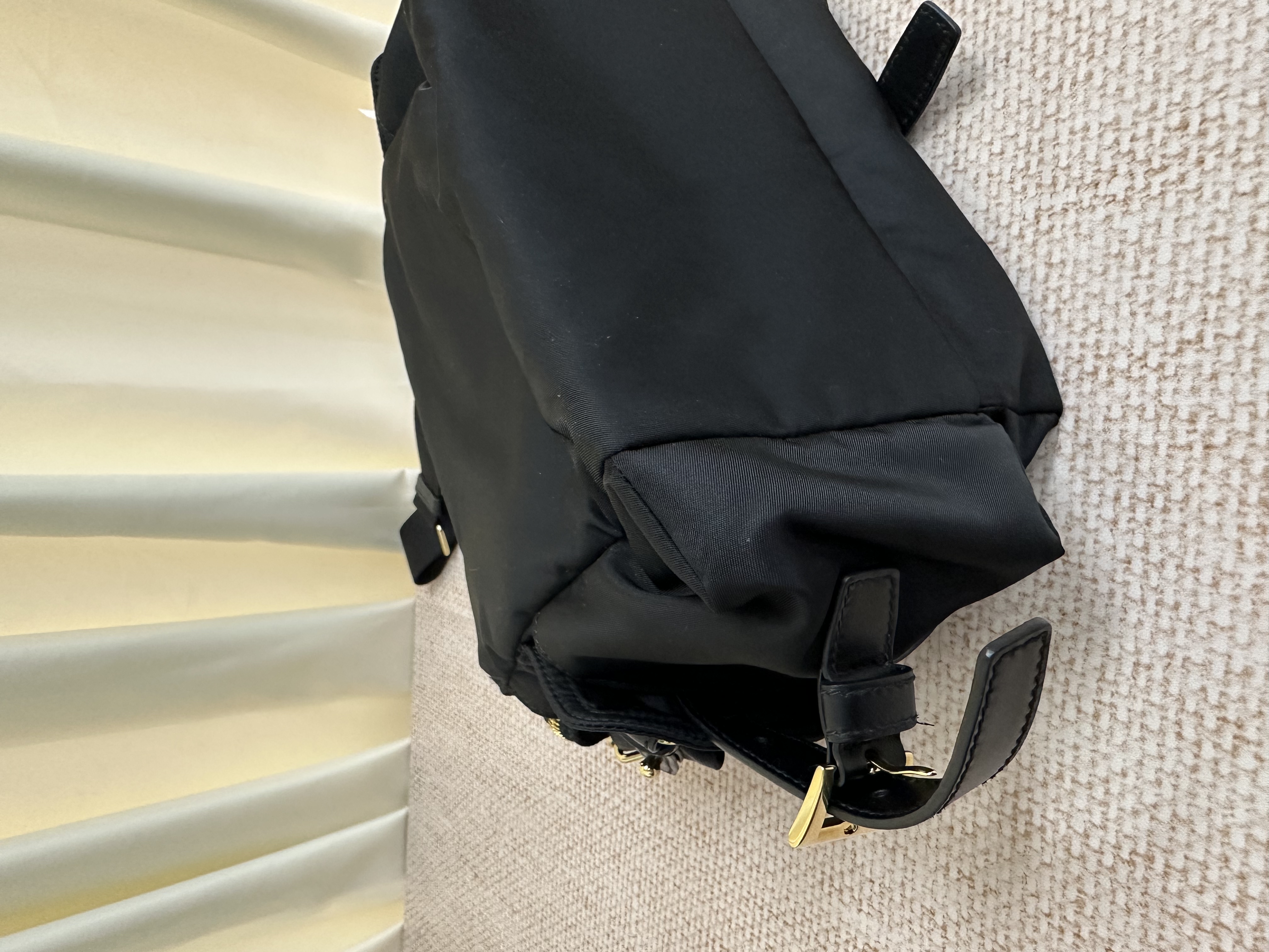 Pre-owned Prada Explore Re-Nylon crossbody bag/ Product Code: 26033111