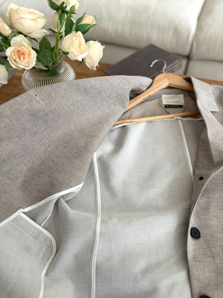 The Oversized Oatmeal Blazer