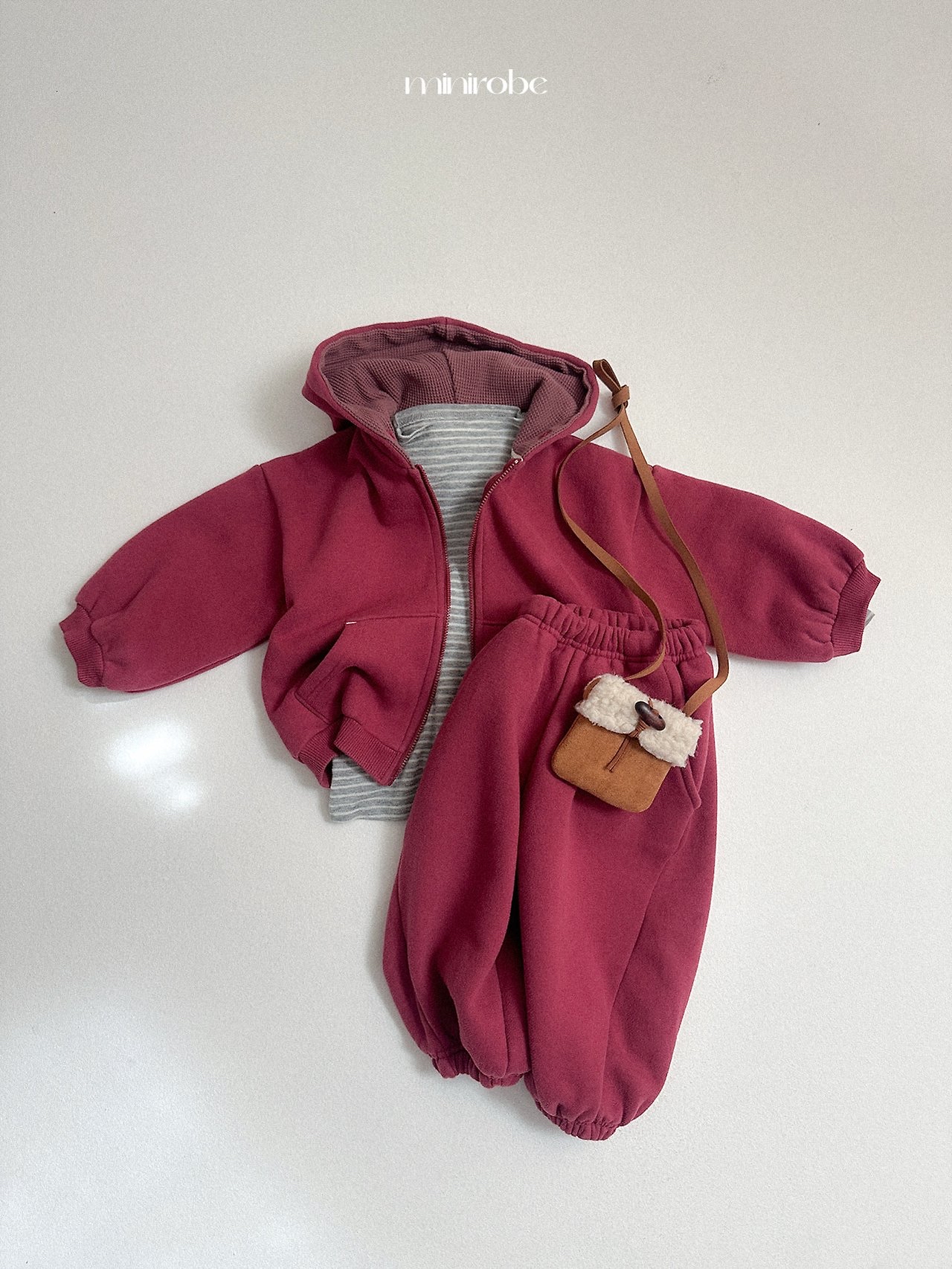 Mnirobe | Barrel hood zip-up