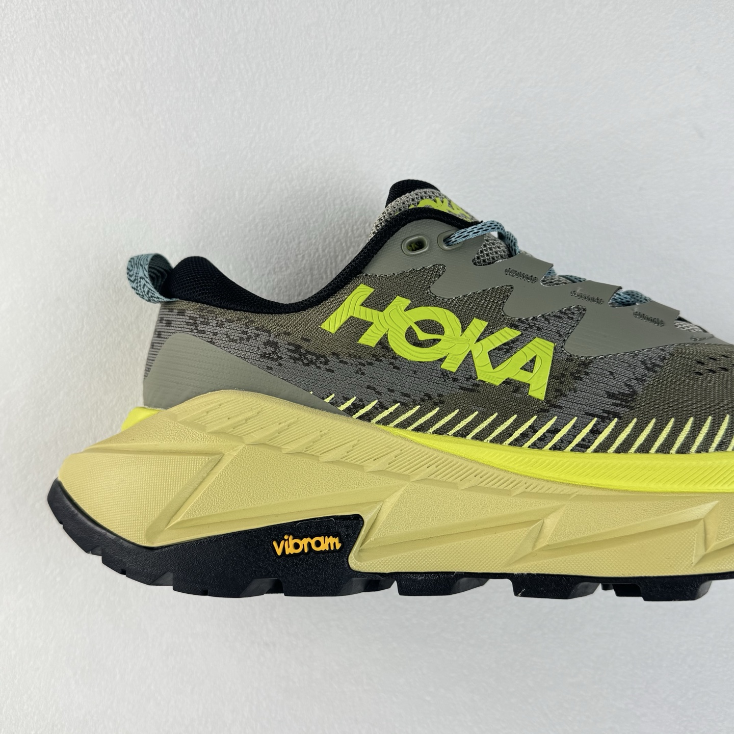 Hoka One One Skyline-Float X