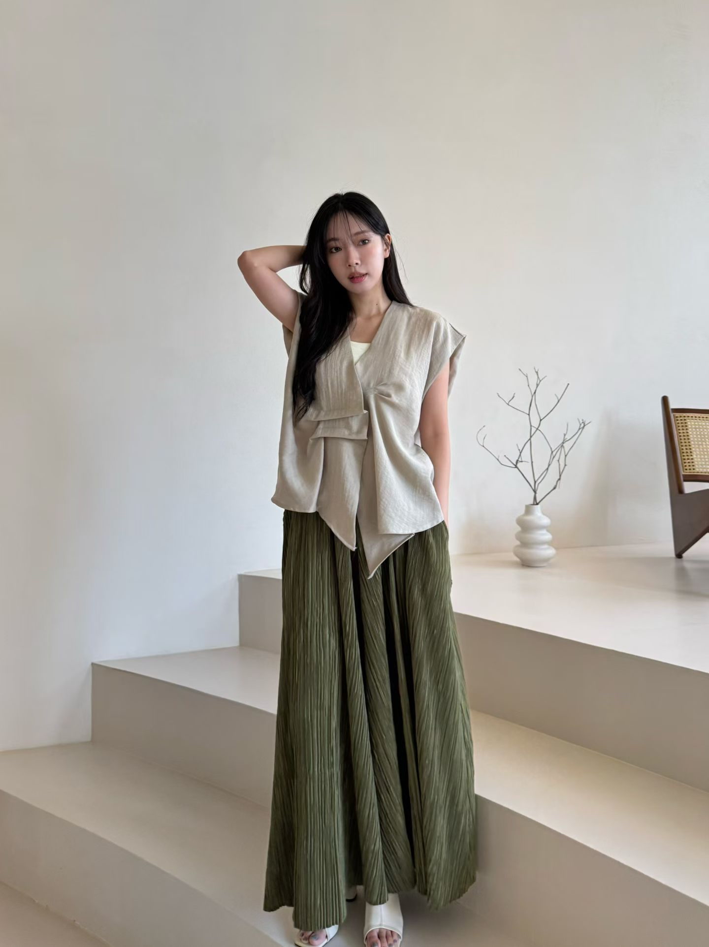 M7 暗紋有袋長裙