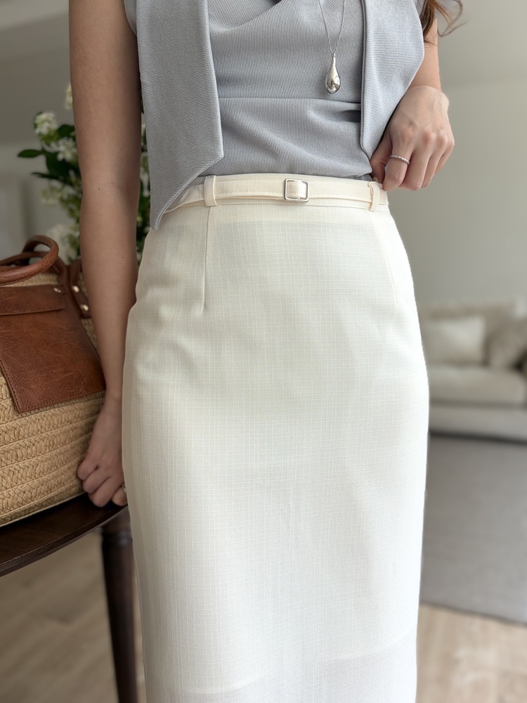 The Belted Straight Skirt (Ivory)