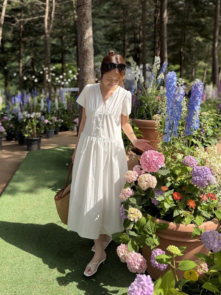 Airy Button Front Long Dress (White)