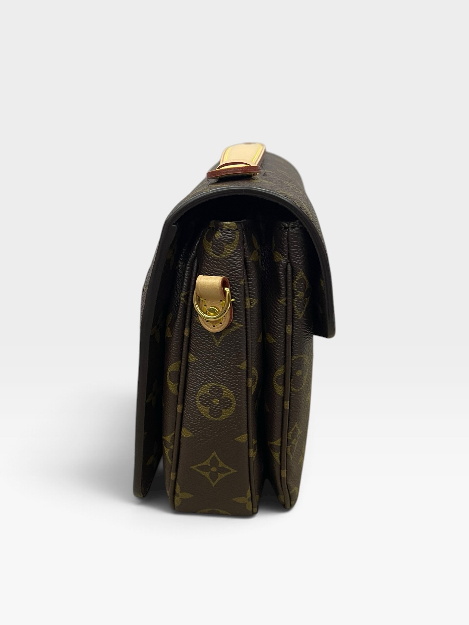 Pre-Owned Louis Vuitton Monogram Pochette Métis / Product Code: 102807