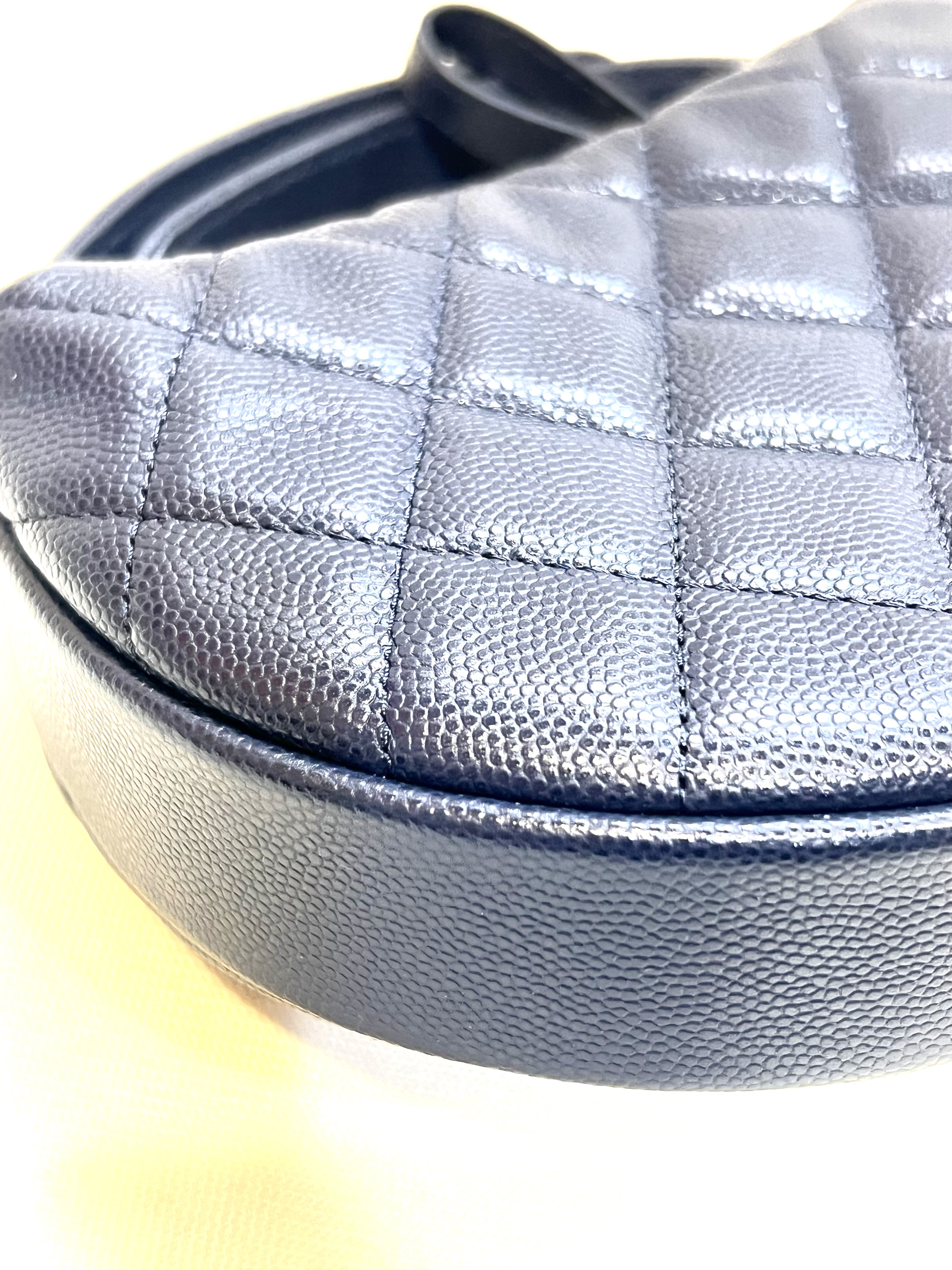 Pre-Owned CHANEL Hobo / Product Code: 26041653