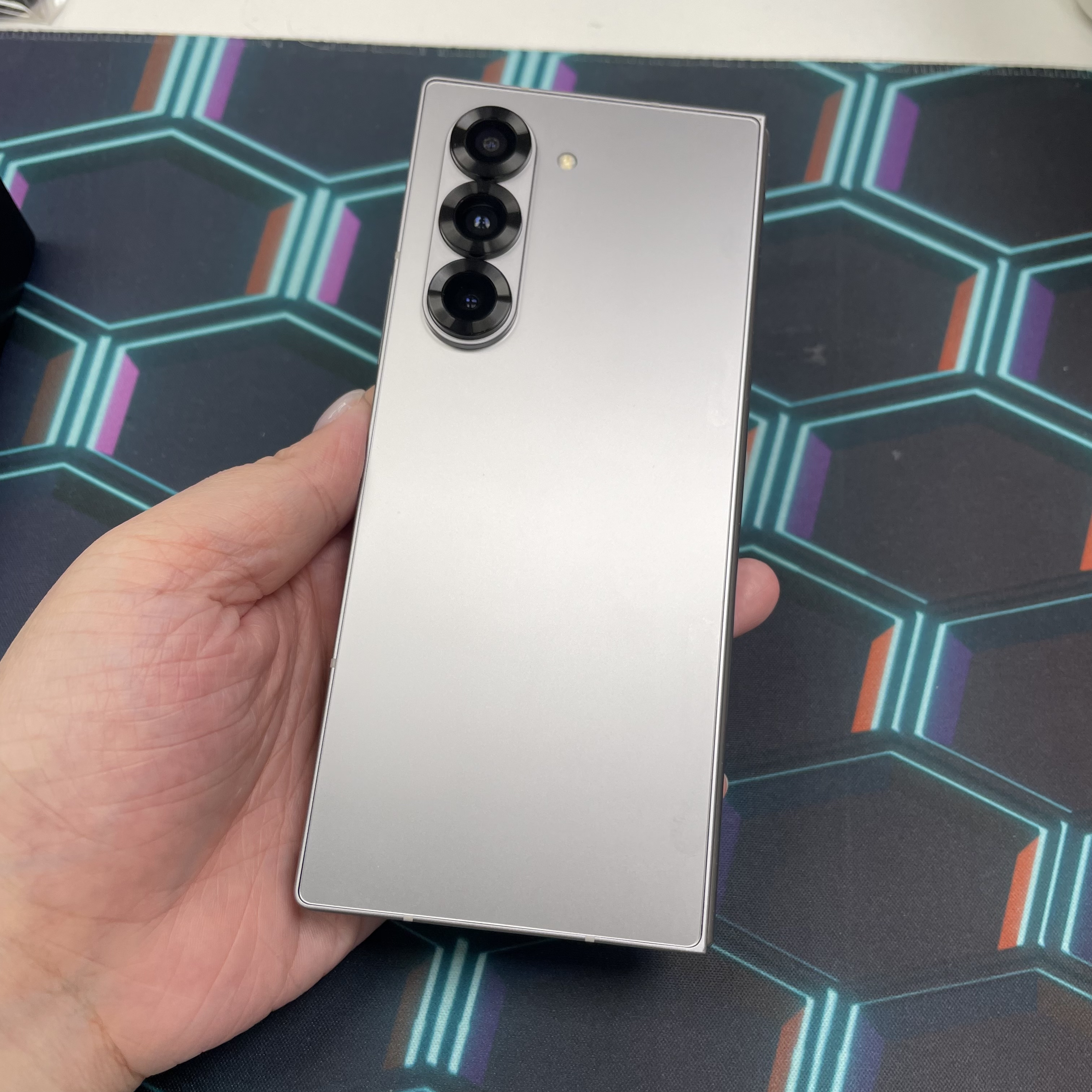 *6505B Galaxy Z Fold 6 超靚機 12+512GB 銀色 sliver