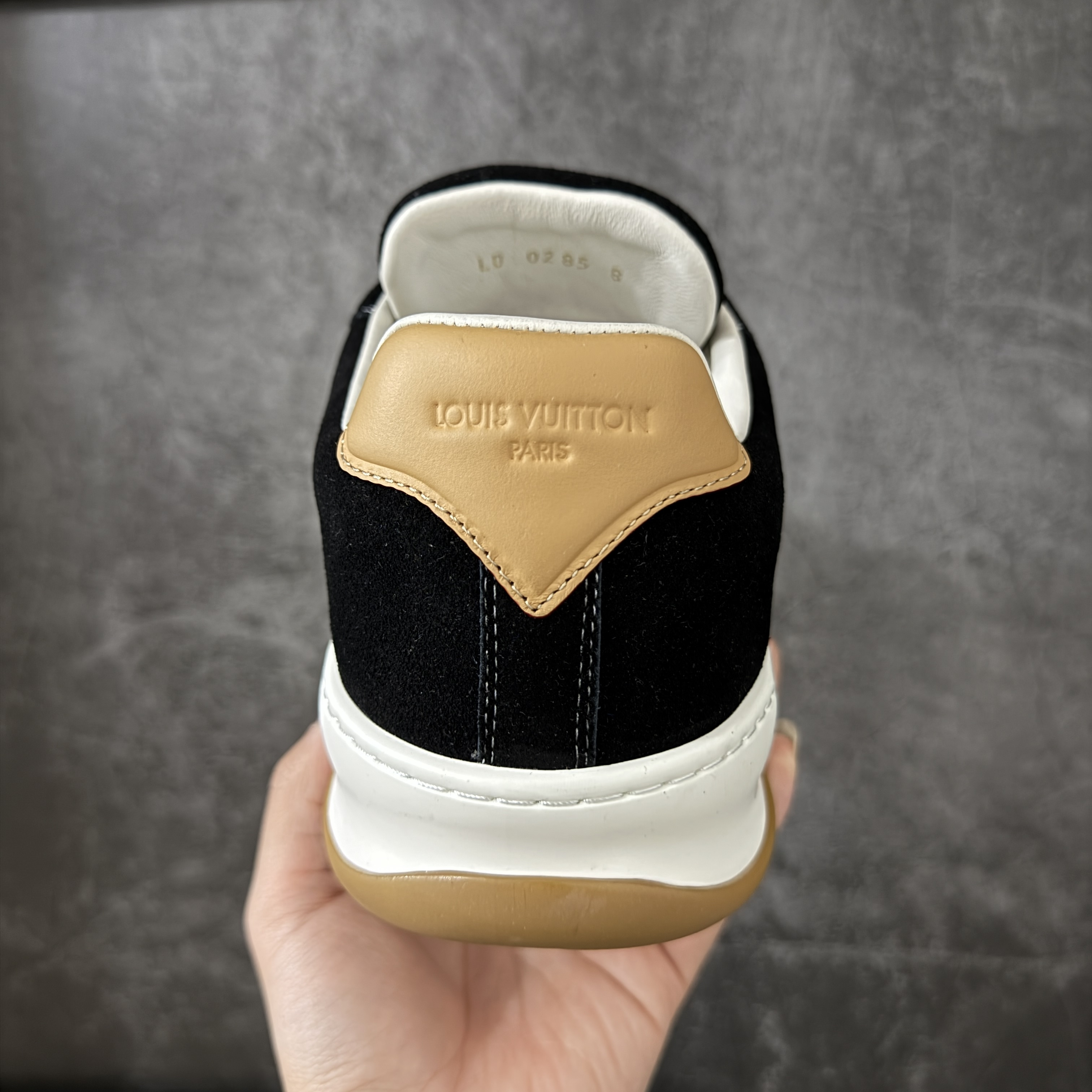 Louis Vuitton LV Tilted