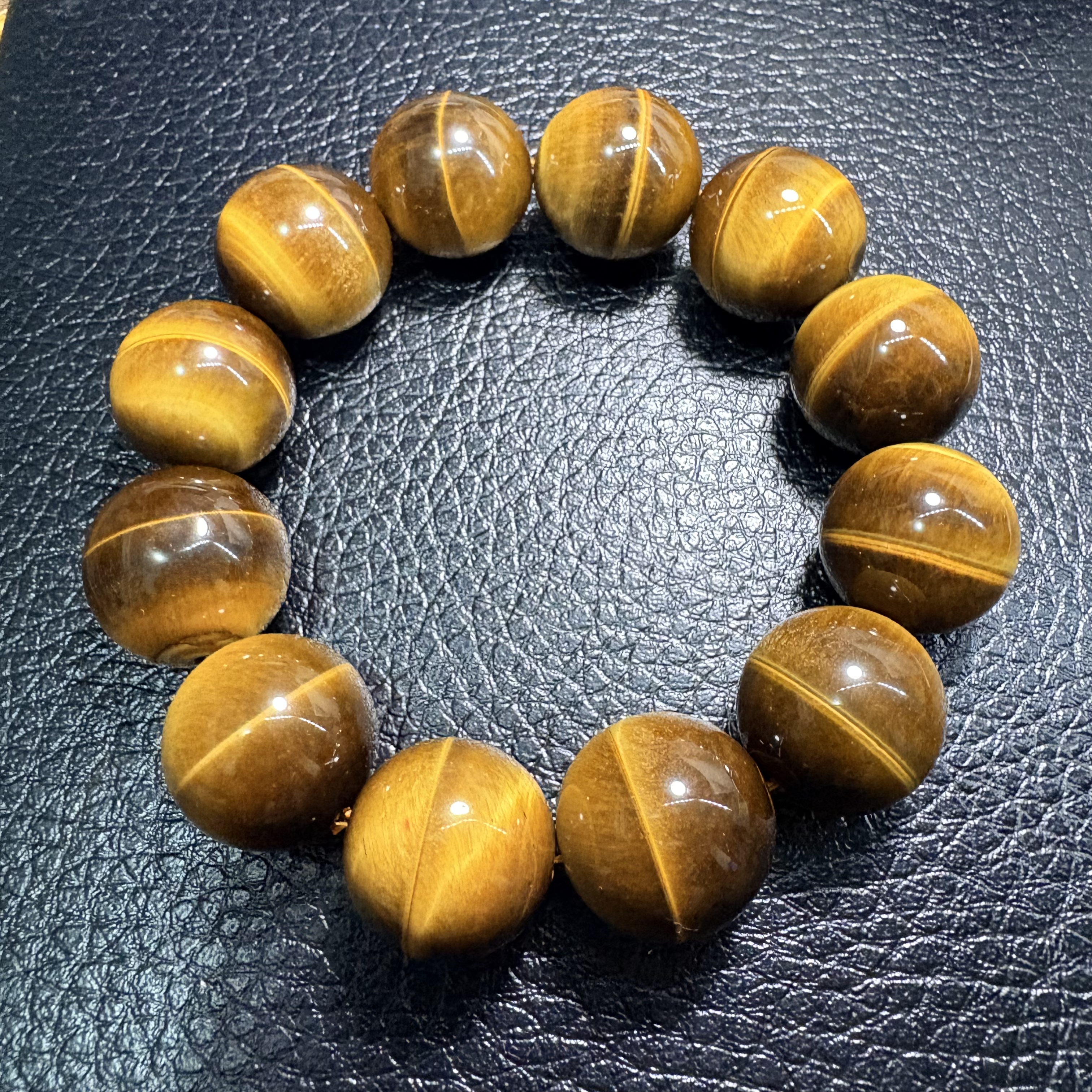 黃虎眼石手串No.3097 丨規格：20mm珠18cm手圍