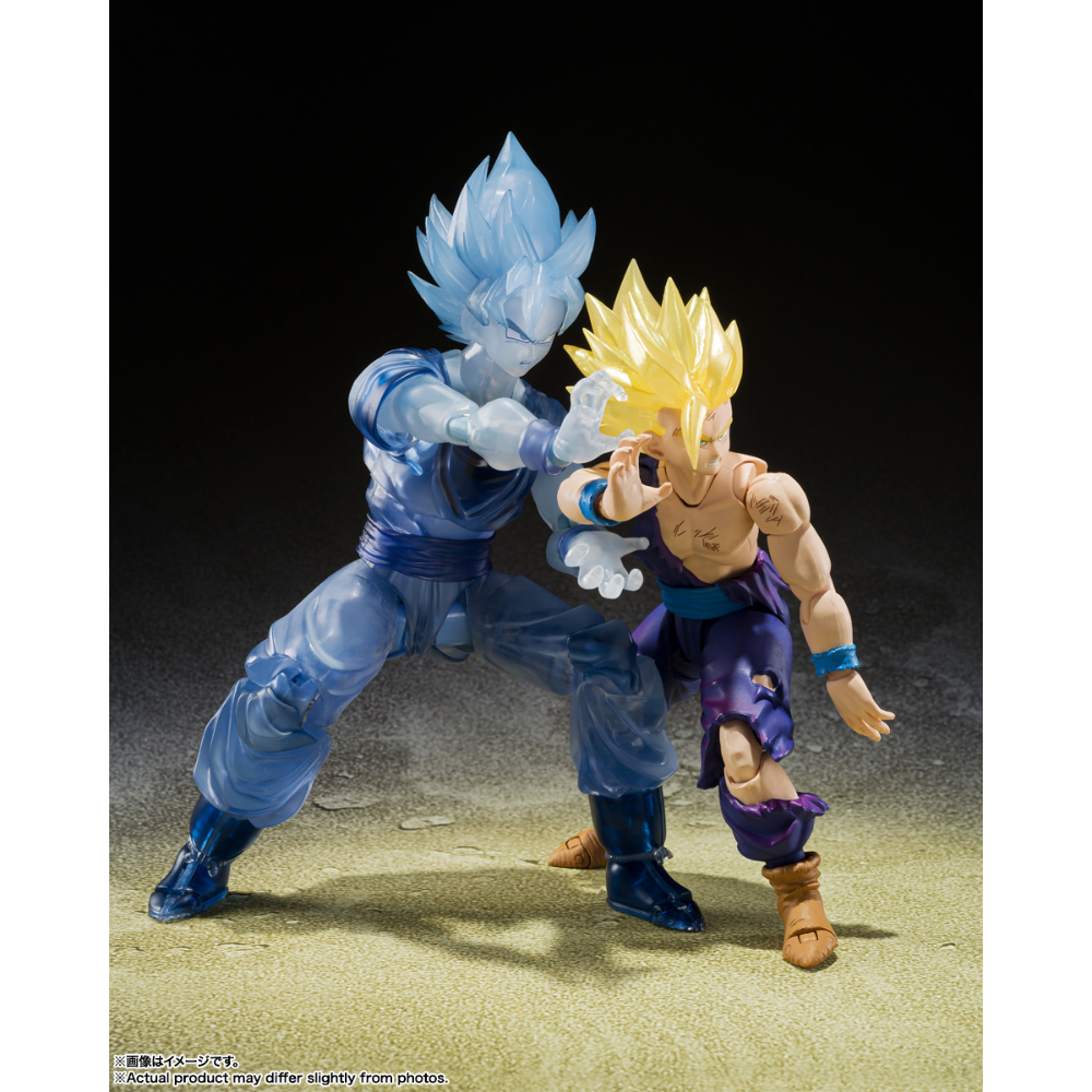 SHF Dragon Ball Z Super Saiyan Goku & Super Saiyan 2 Gohan Exclusive Edition