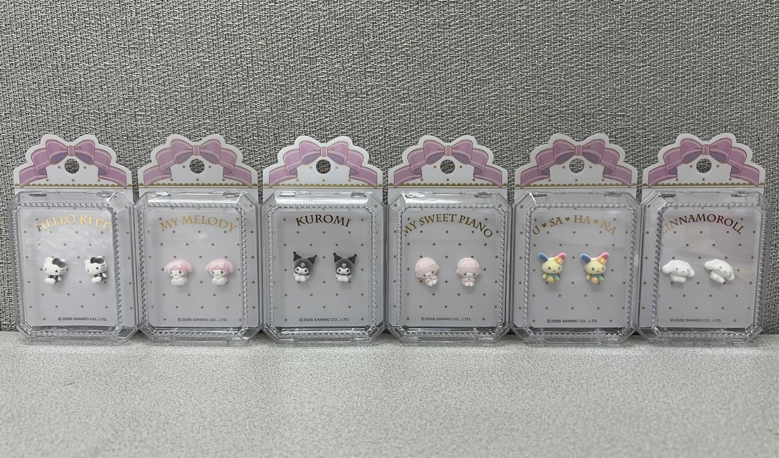 🎌日本直送🎌Sanrio卡通 植絨毛耳環