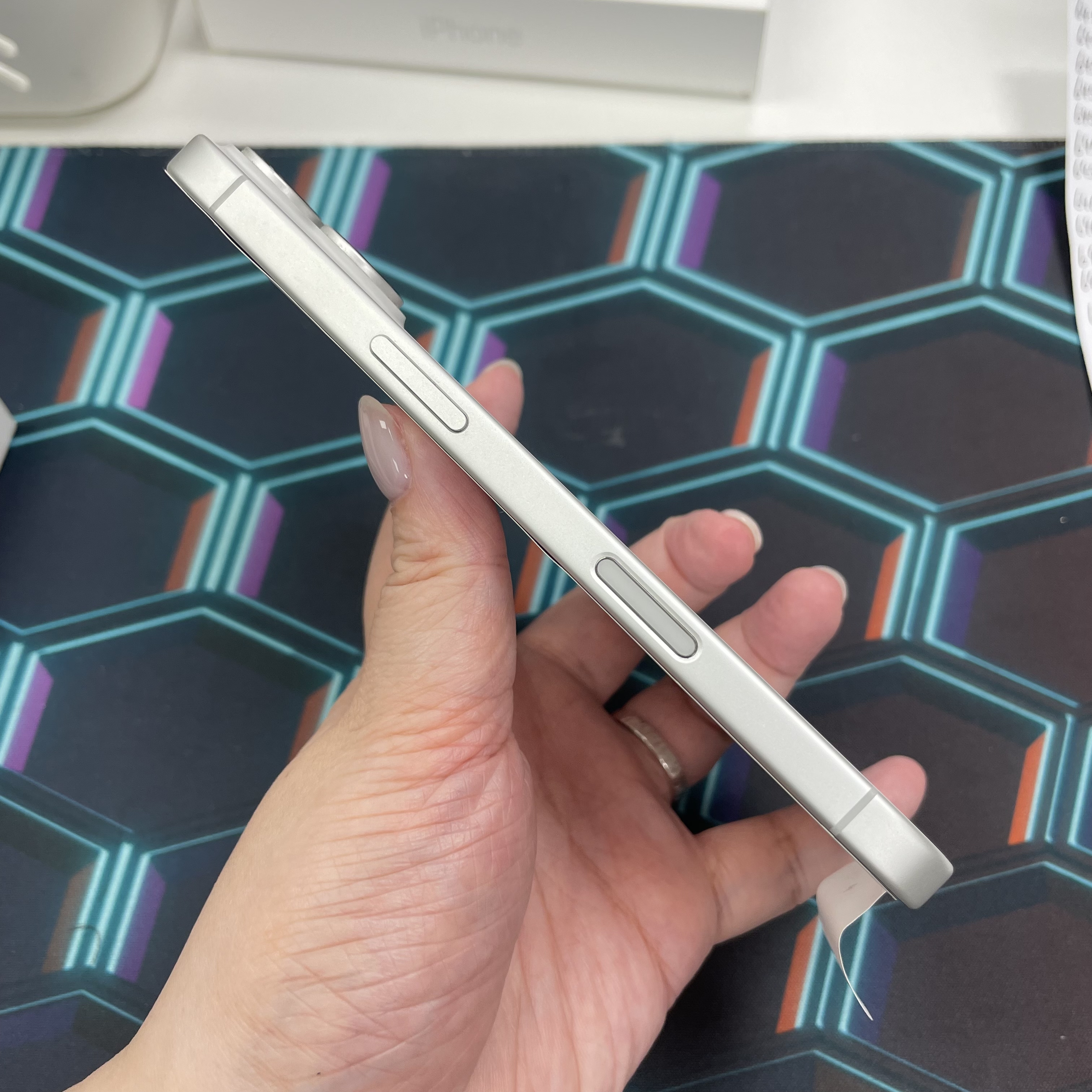 *6456 17 完美機 256GB 電98 白色 White