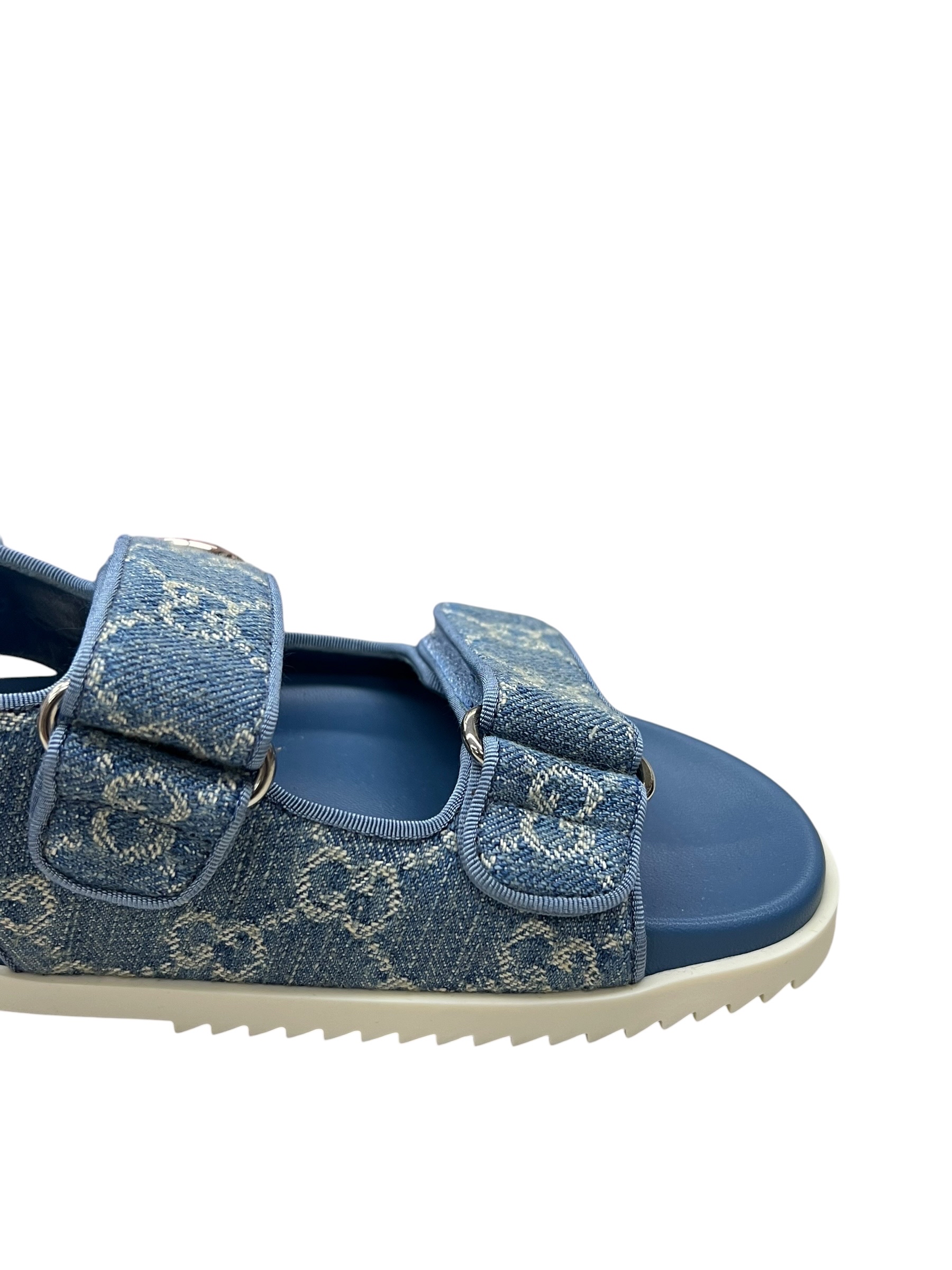 Pre-Owned GUCCI GG Sandals / Product Code: 26041011