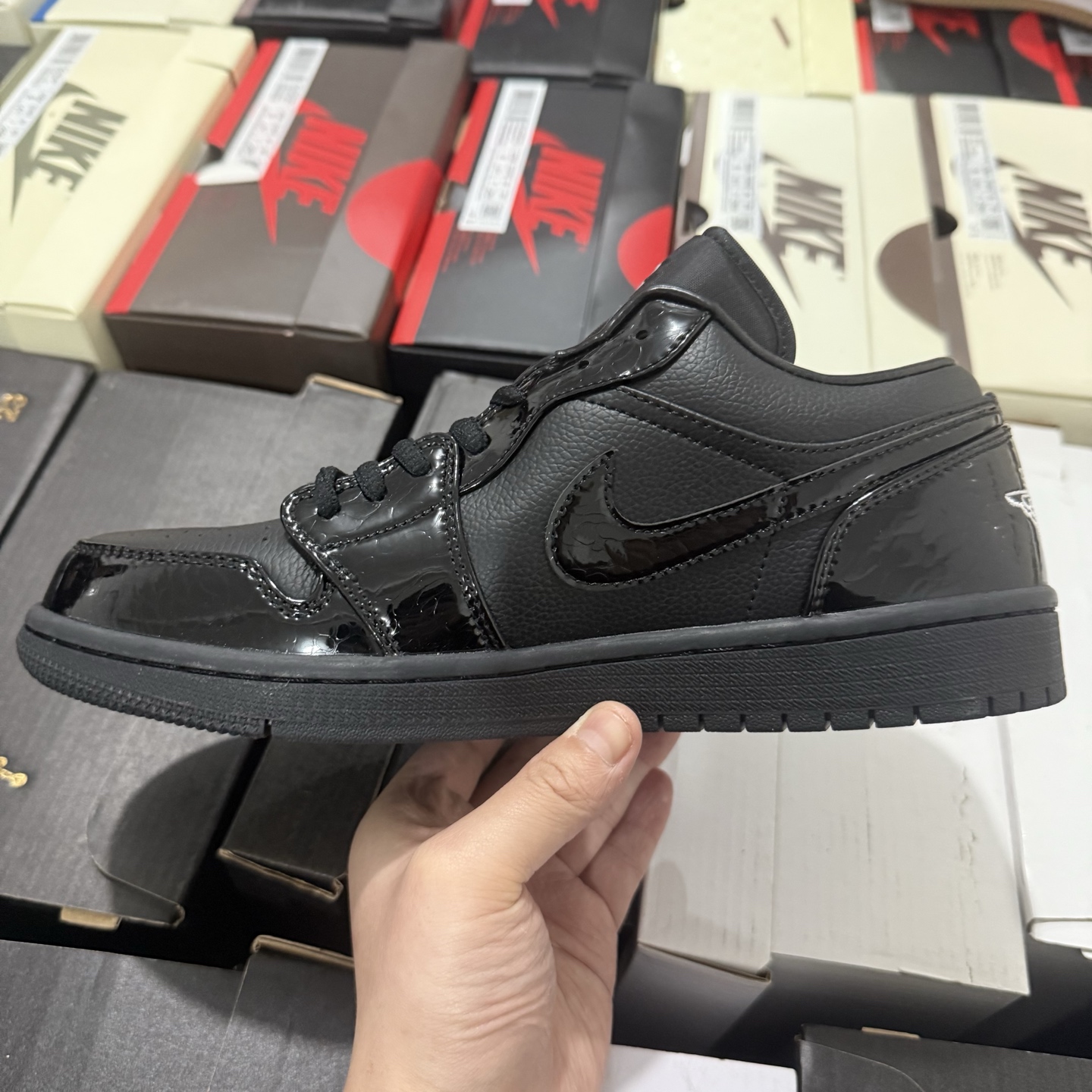 Nike Air Jordan 1 Low SE "Patent Elephant Black" HJ7743-010 