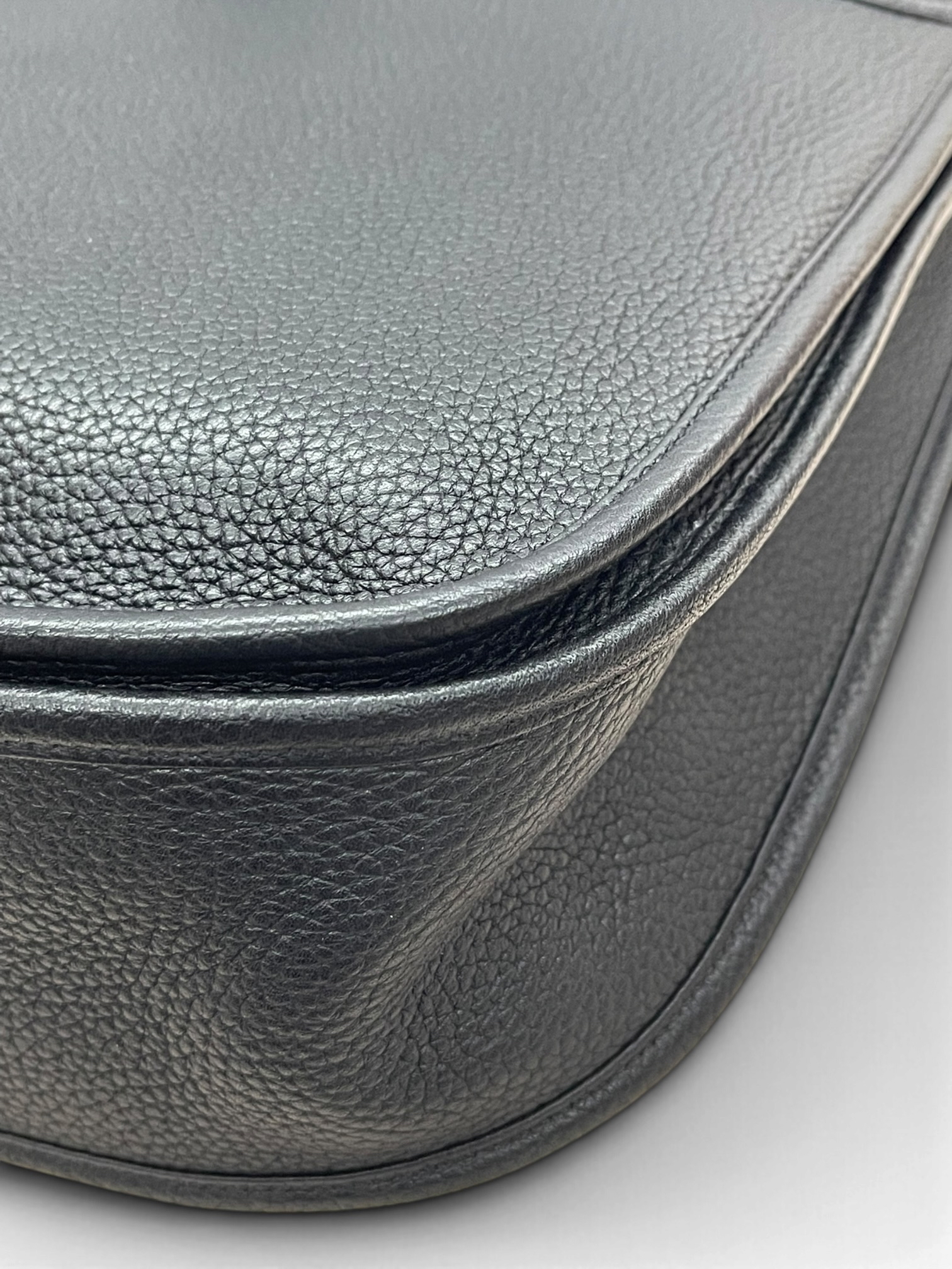Pre-Owned HERMES E29 / Stamp T / Product Code: 101703