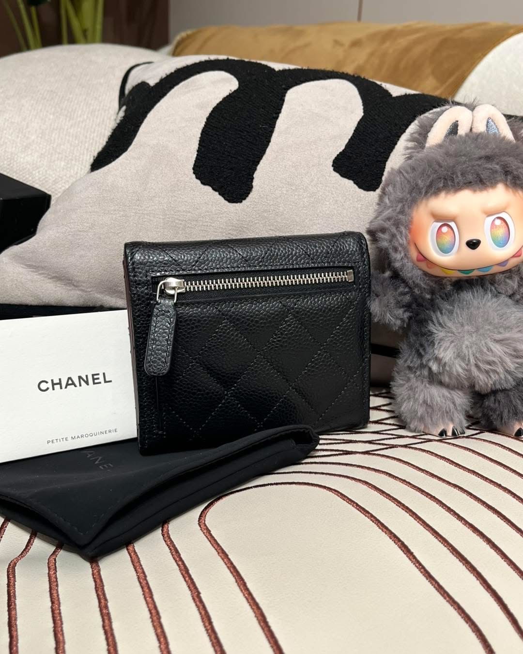 Chanel classic wallet 黑色魚子醬牛皮銀扣經典短銀包100%Authentic,99%new ✅新晶貼✅Dust bag✅ box