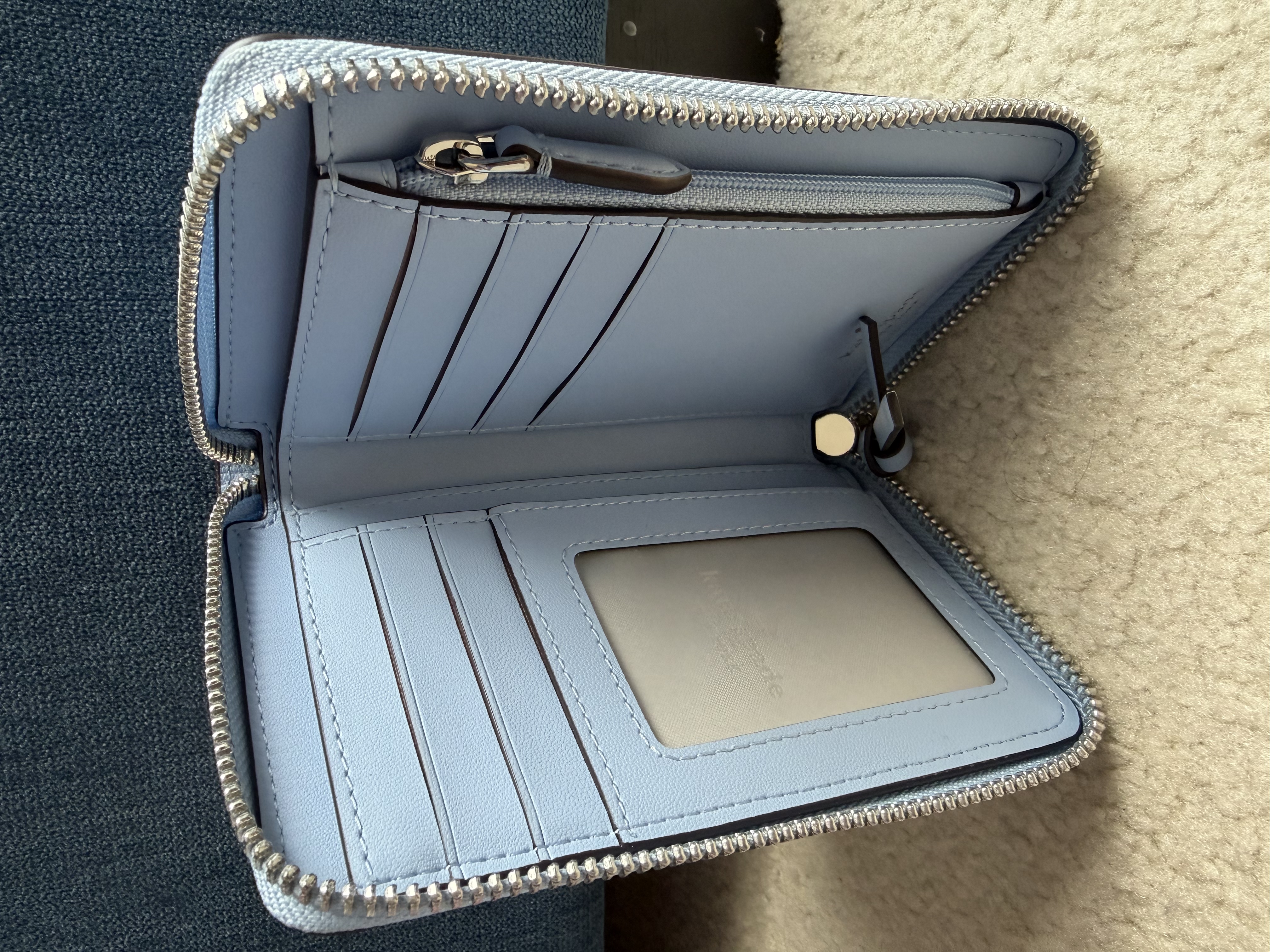 Kate Spade 拉鍊中型錢包