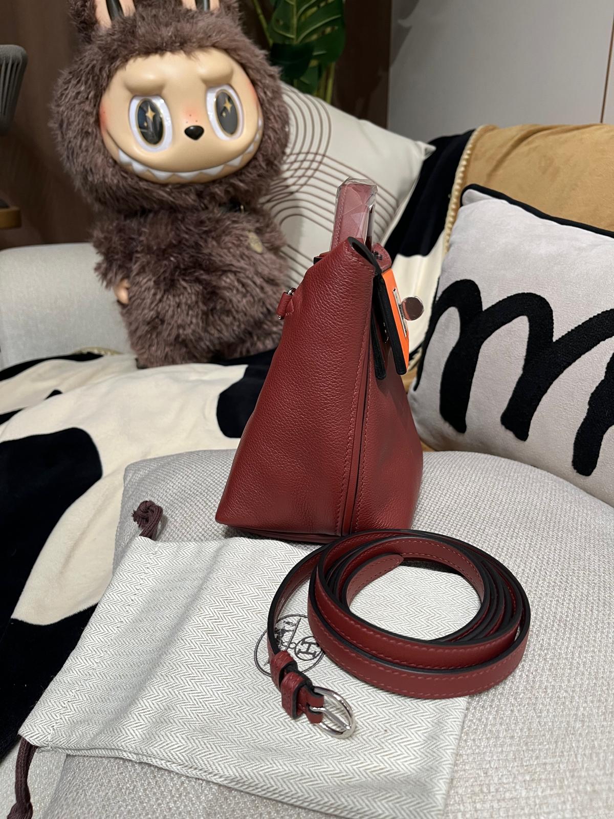 全新 HERMES 2424 mini 21cm STAMP B ,ROUGE H EVERCOLOR 100%Authentic, 全新Brand New ✅strap✅Dust bag✅box