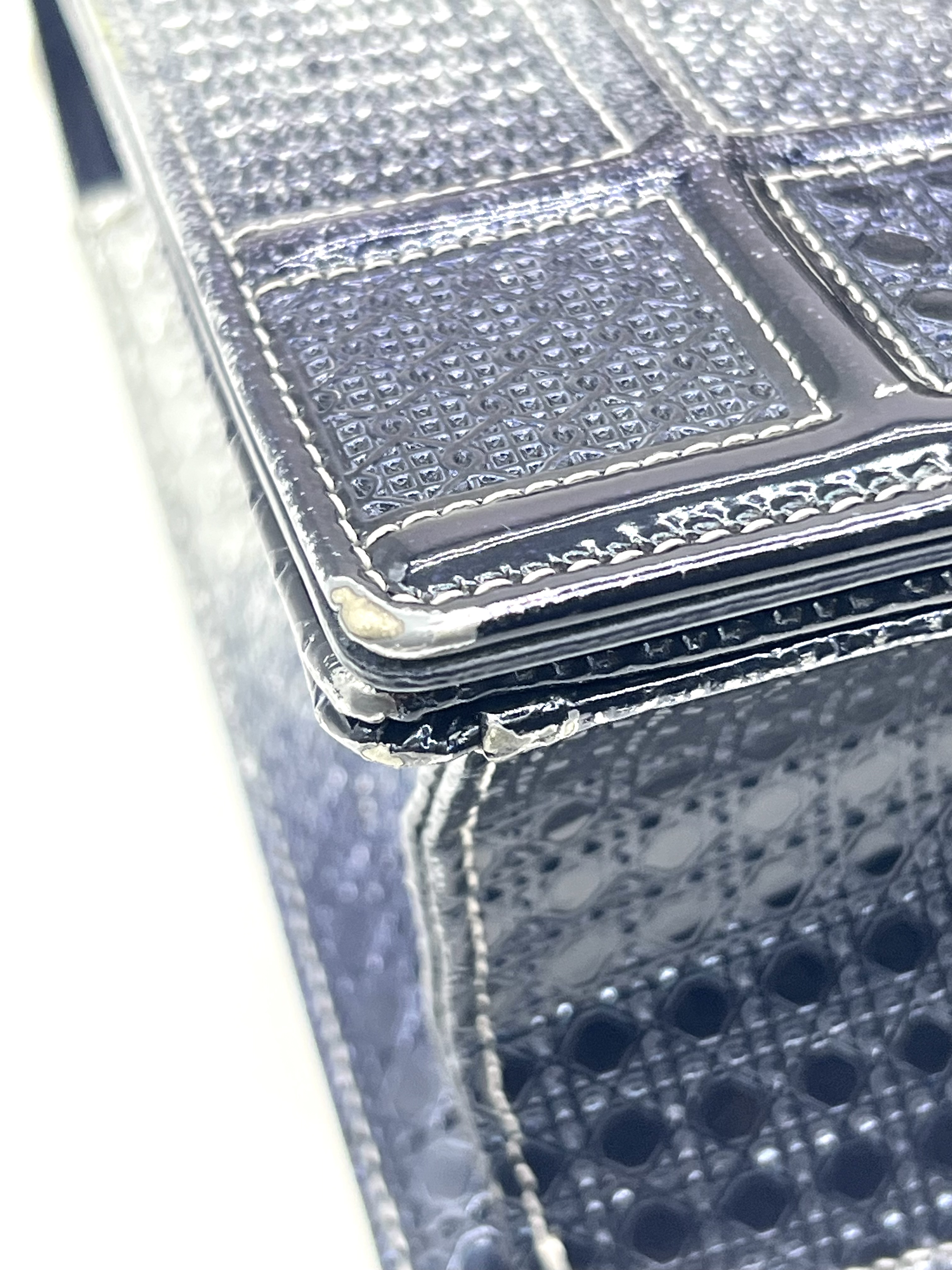 Pre-Owned DIOR Diorama / Product Code: 26051524