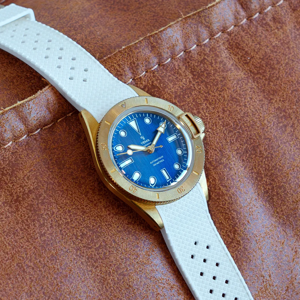 YEMA - Superman Bronze "SANDWICH" DIAL CMM.10 Limited Edition 39mm 13.25.10.35.ZNL.U5