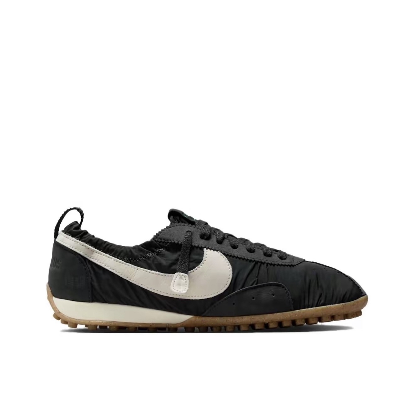 HV8547-001 Nike x Jacquemus Moon Shoe Off Noir  HV8547-001