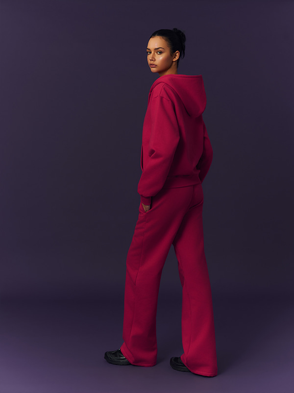 預購_Core Essentials Fleece-Lined Zip-Up Hoodie by Grandeline