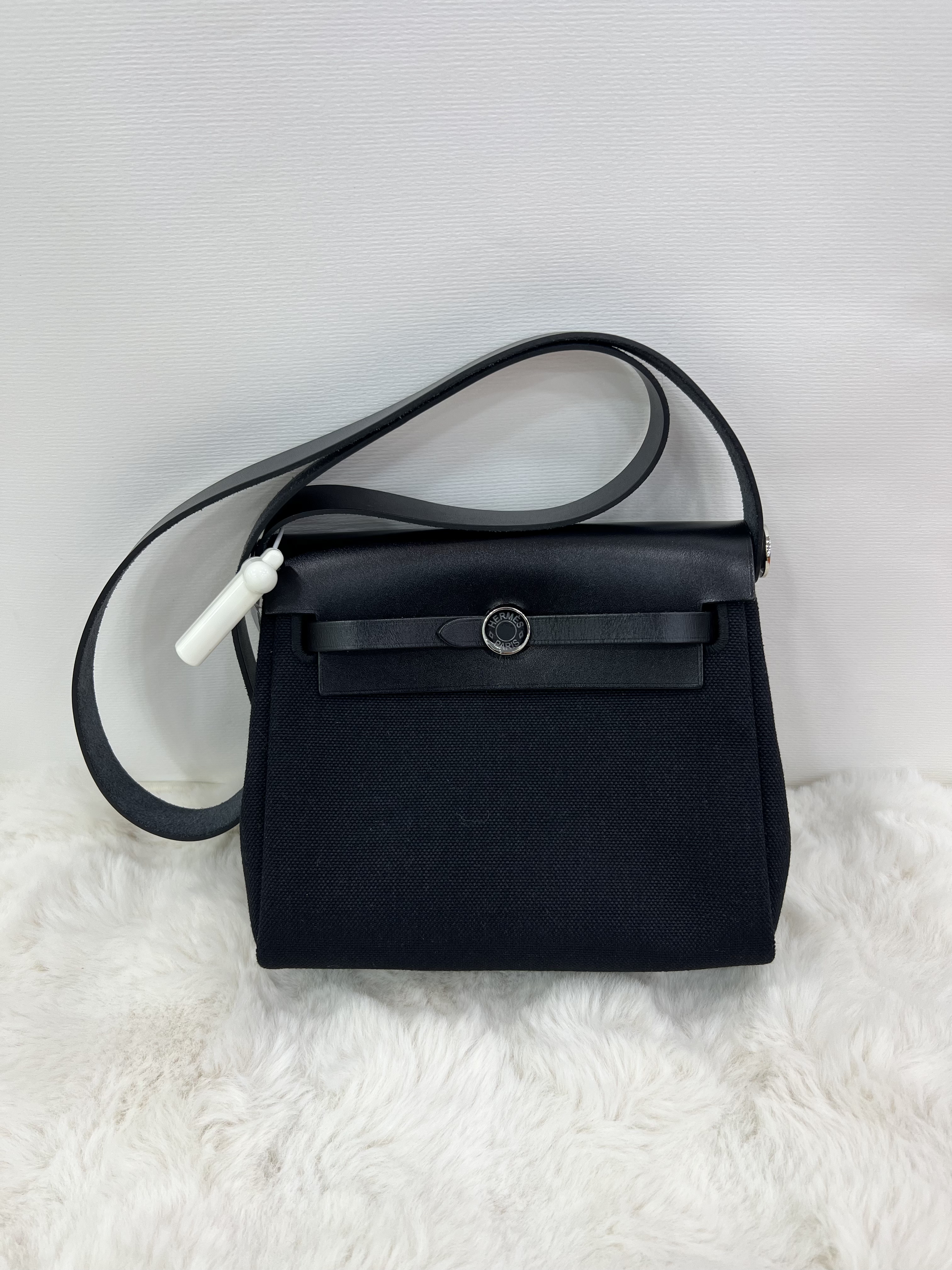 Pre-owned Hermes Herbag / Stamp K / Product Code: 080925