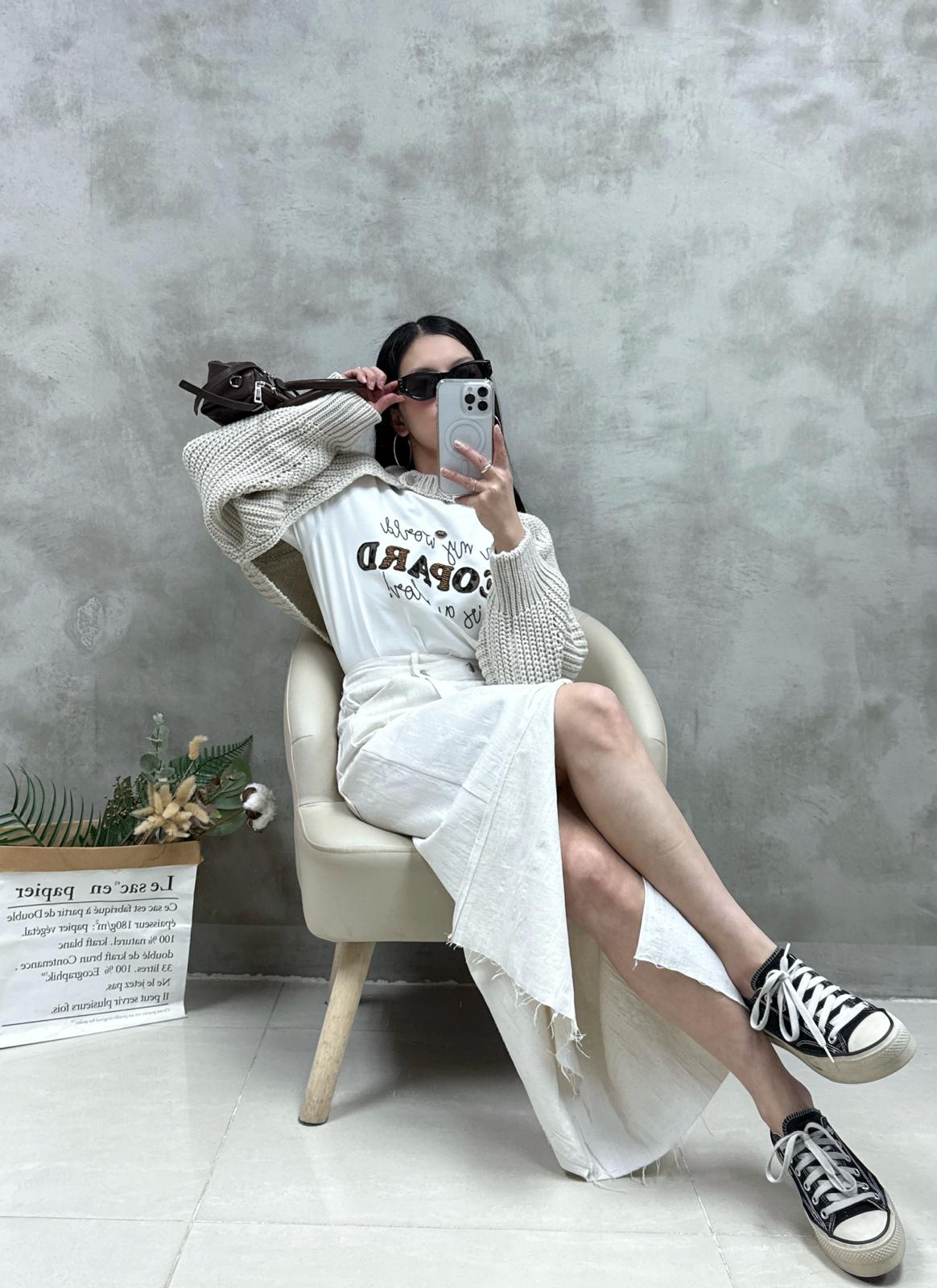 立體英文珠豹紋Tee