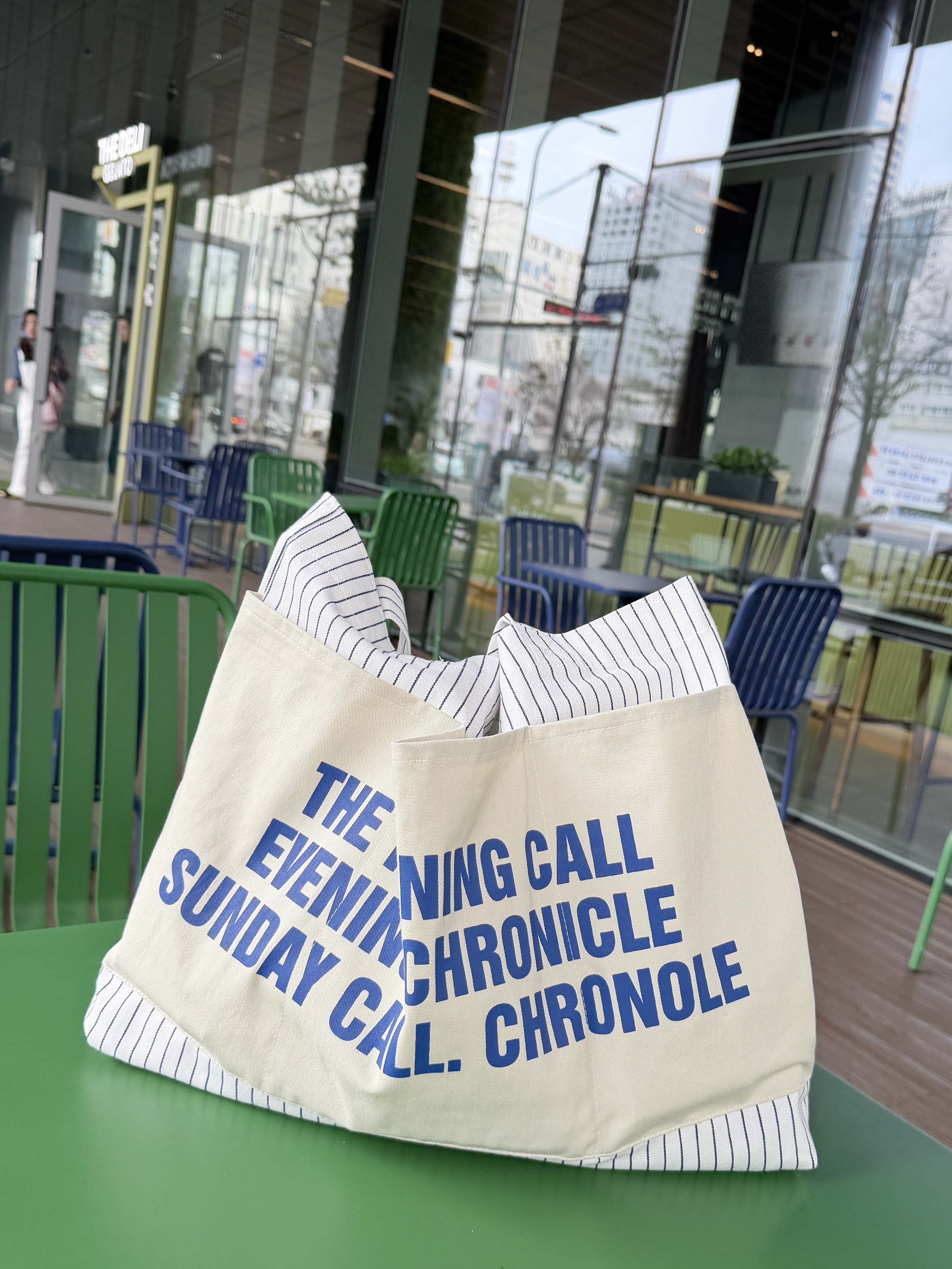 Carol's pick Tote Bag 