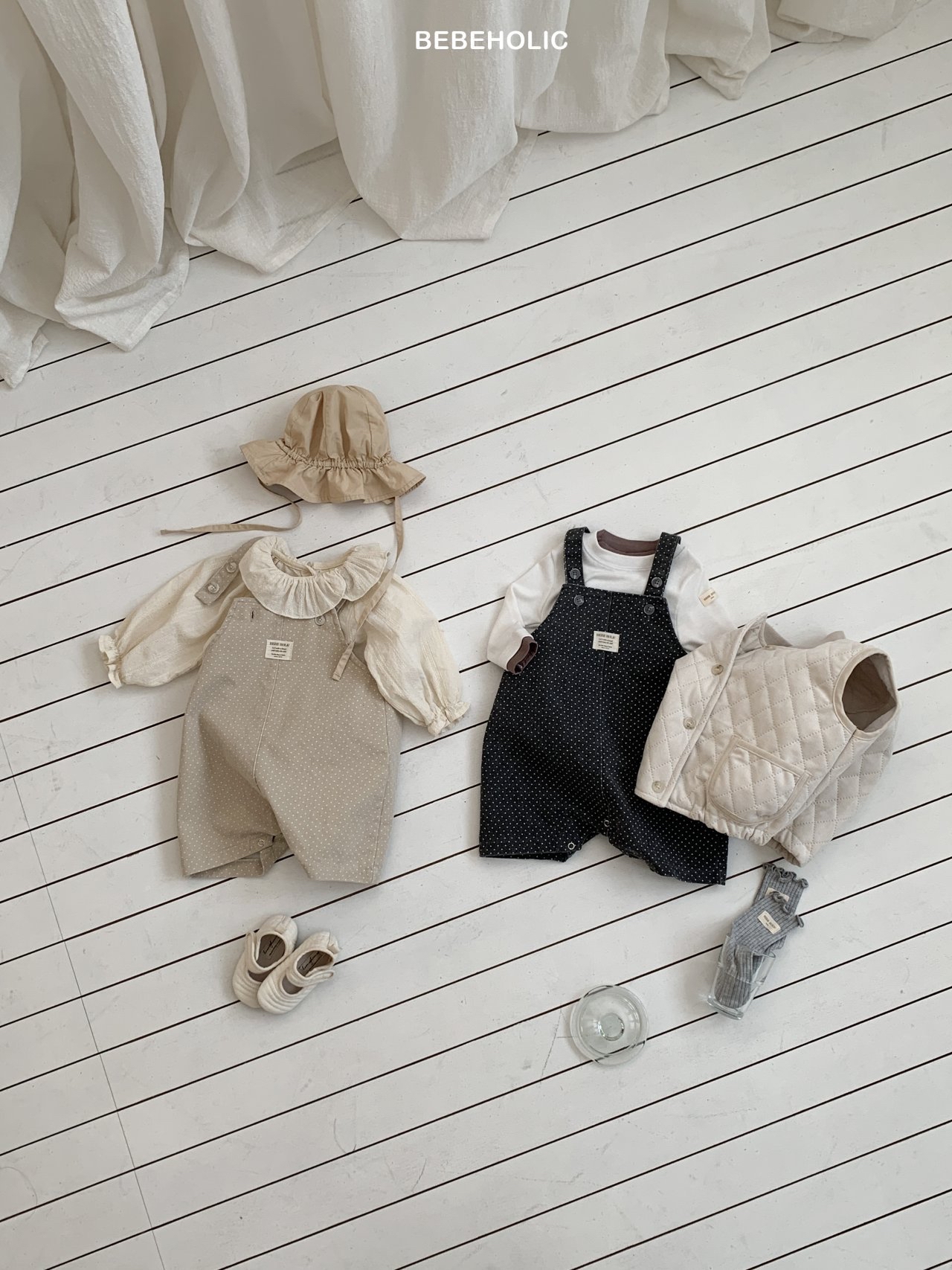 🌸預訂 韓國直送🌸🇰🇷BEBEHOLIC兩色兔耳造型波點吊帶連身褲