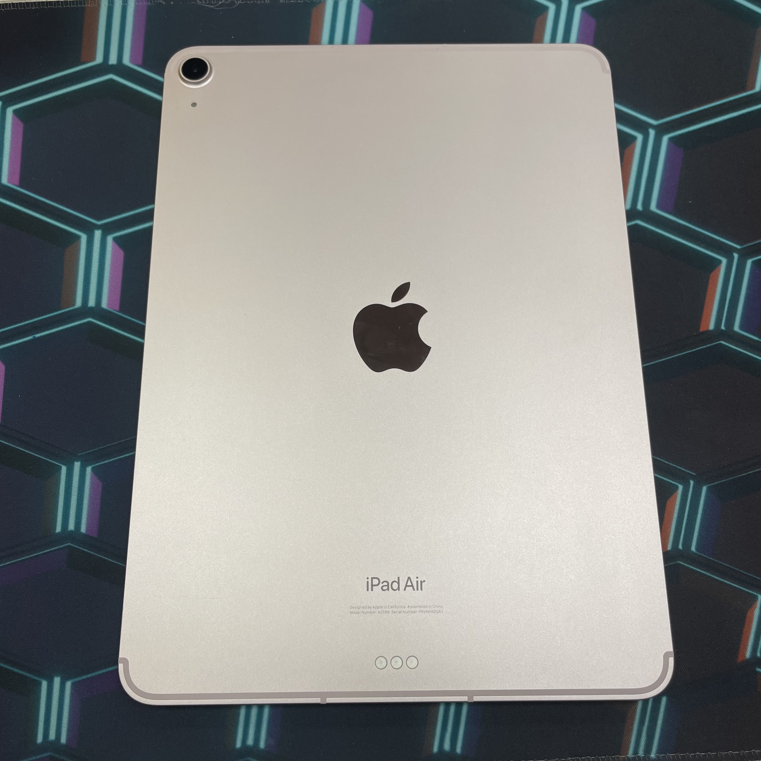 *5916 iPad Air 5 勁靚機 64GB 插卡版 粉色 pink