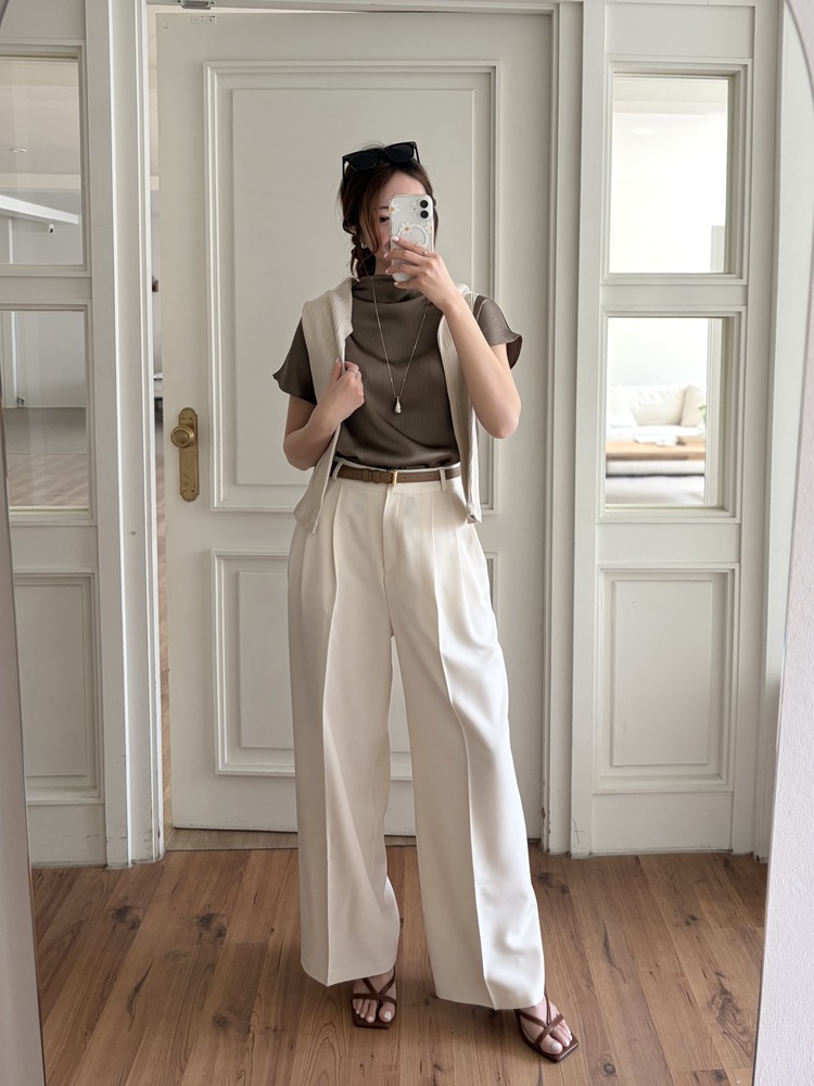 Timeless Pleated Flow Pants (Ivory)