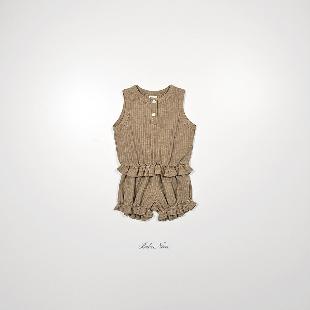 ☀️預訂 韓國直送☀️🇰🇷Bebenine三色荷葉邊下擺背心束腳短褲套裝