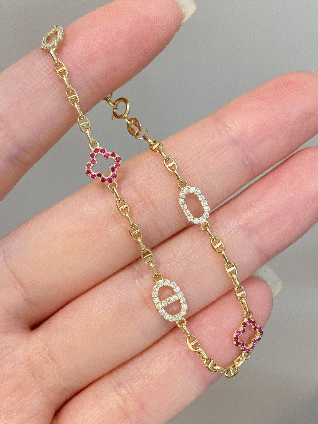 18K Diamond Bracelet 