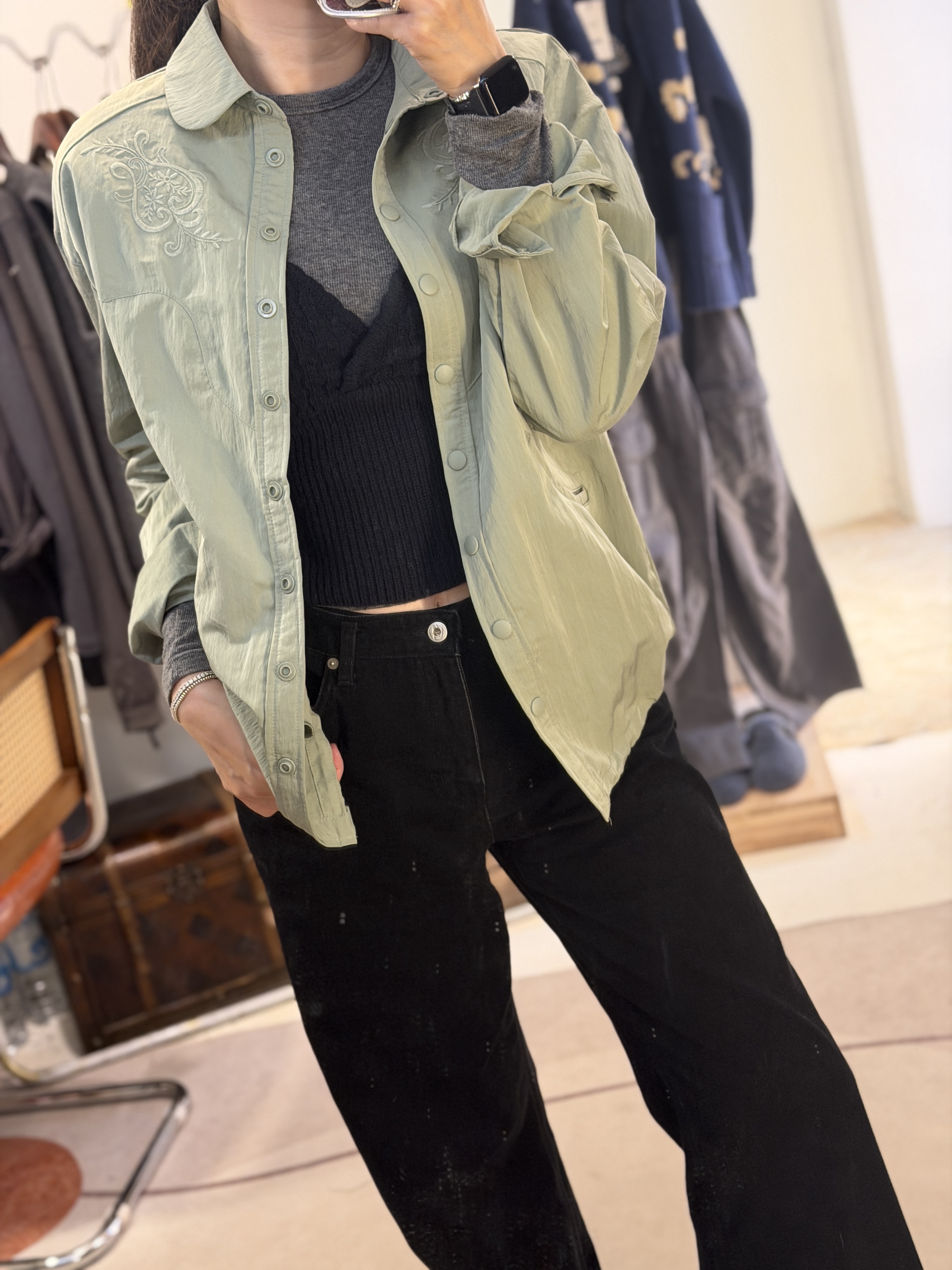 Embroidery shirt jacket