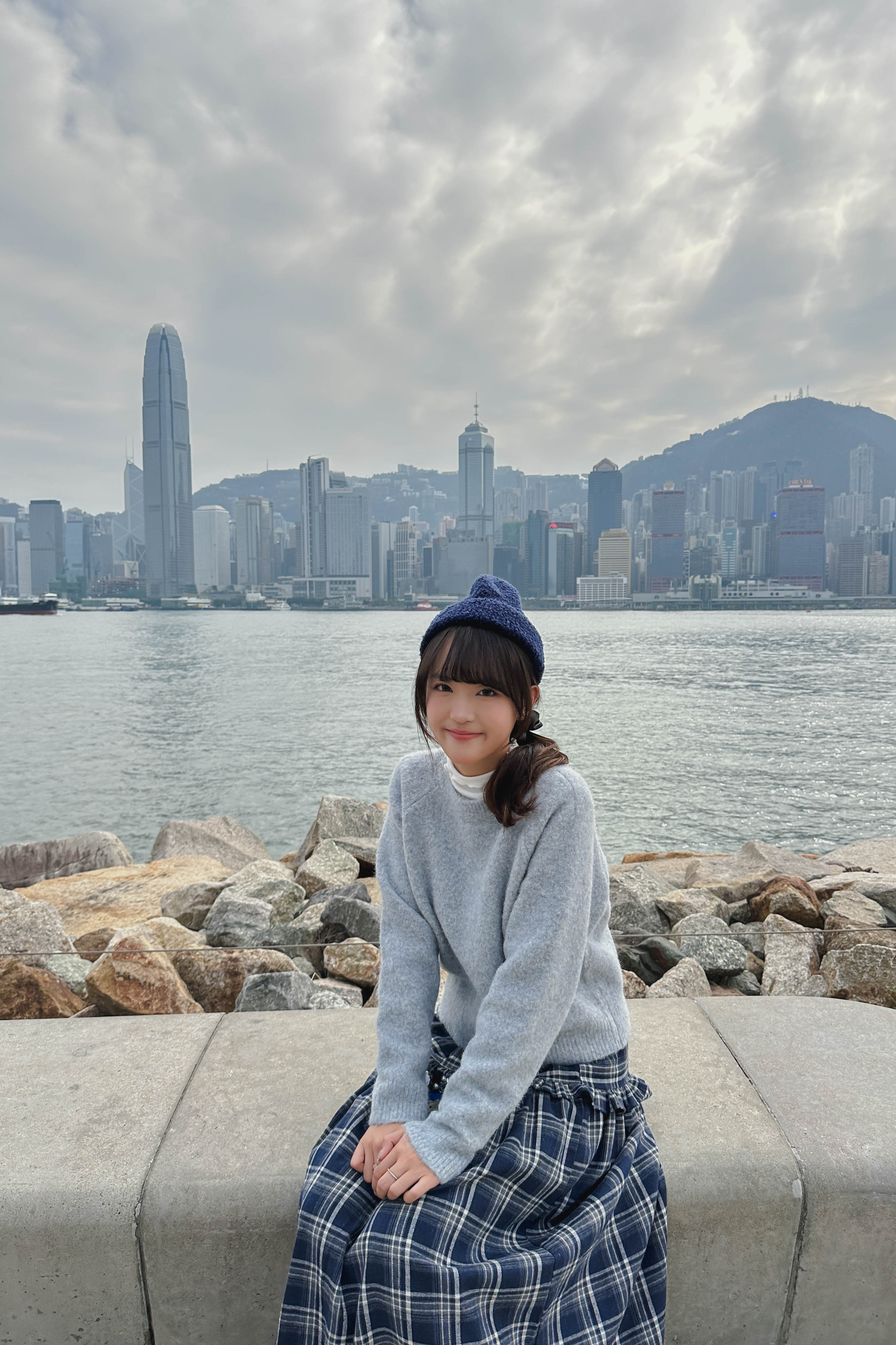 軟身不拮肉! 羊毛混色圓領冷衫 (三色入)